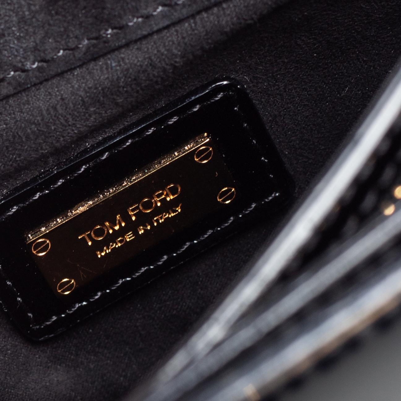Tom Ford Black Patent Leather Natalia Crossbody Bag In Fair Condition For Sale In Dubai, Al Qouz 2