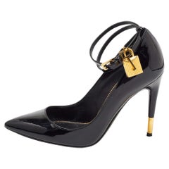Tom Ford Schwarze Padlock-Pumps aus Lackleder Größe 37,5