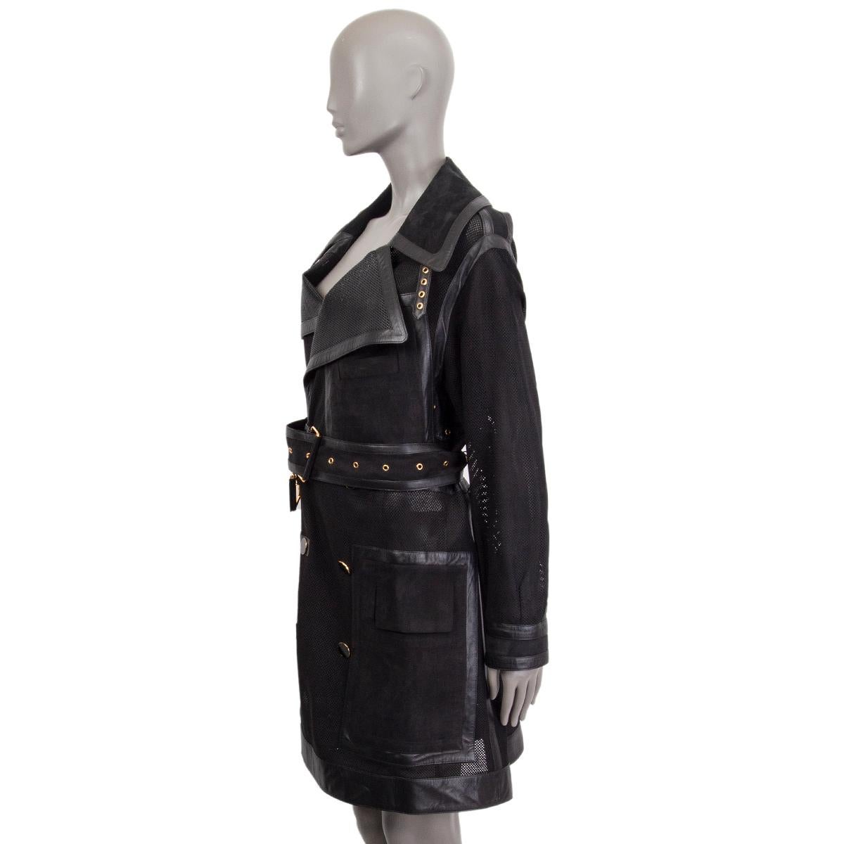 Tom Ford belted coat in black perforated nappa leather, nubuk and lambskin featuring gold-tone hardware. Unlined. Has been worn and is in excellent condition. 

Tag Size 34
Size XXS
Shoulder Width 90cm (35.1in)
Bust To 94cm (36.7in)
Waist To 110cm