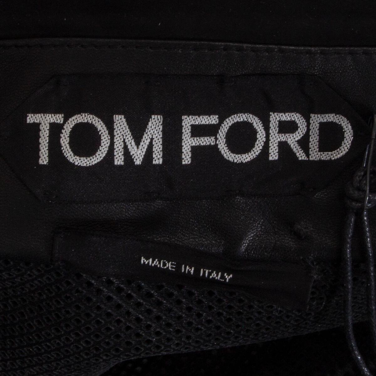 Tom Ford - Manteau imperméable en cuir perforé noir, taille 36 XXS Pour femmes en vente