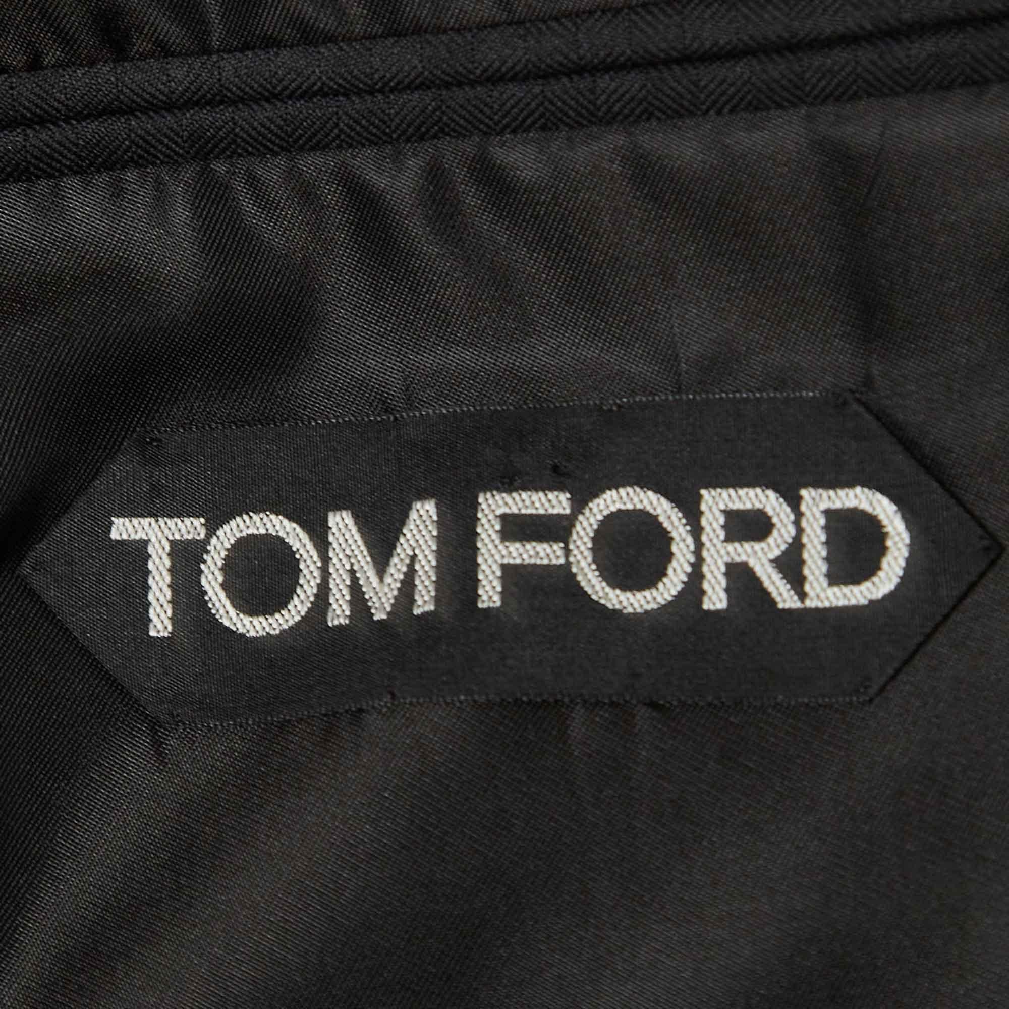Tom Ford Black Pinstripe Wool Single Breasted 3 Piece Suit XL For Sale 1