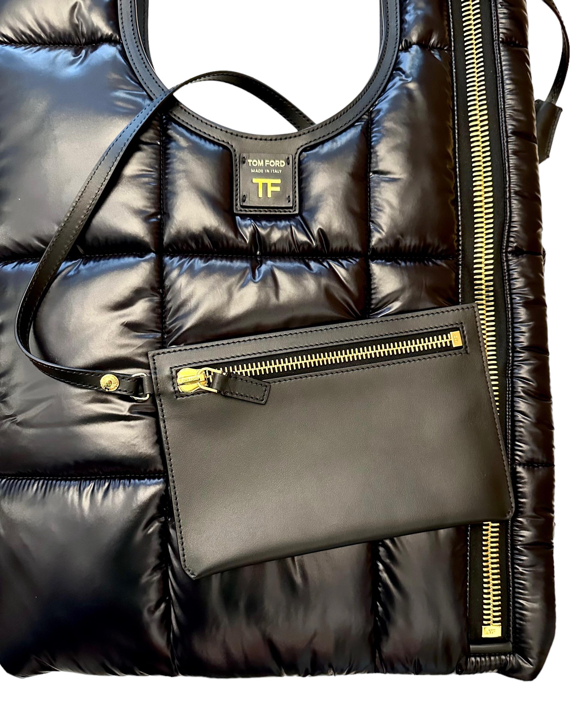 Tom Ford Black Quilted Nylon Puffy Alix Bag In Excellent Condition For Sale In Geneva, CH