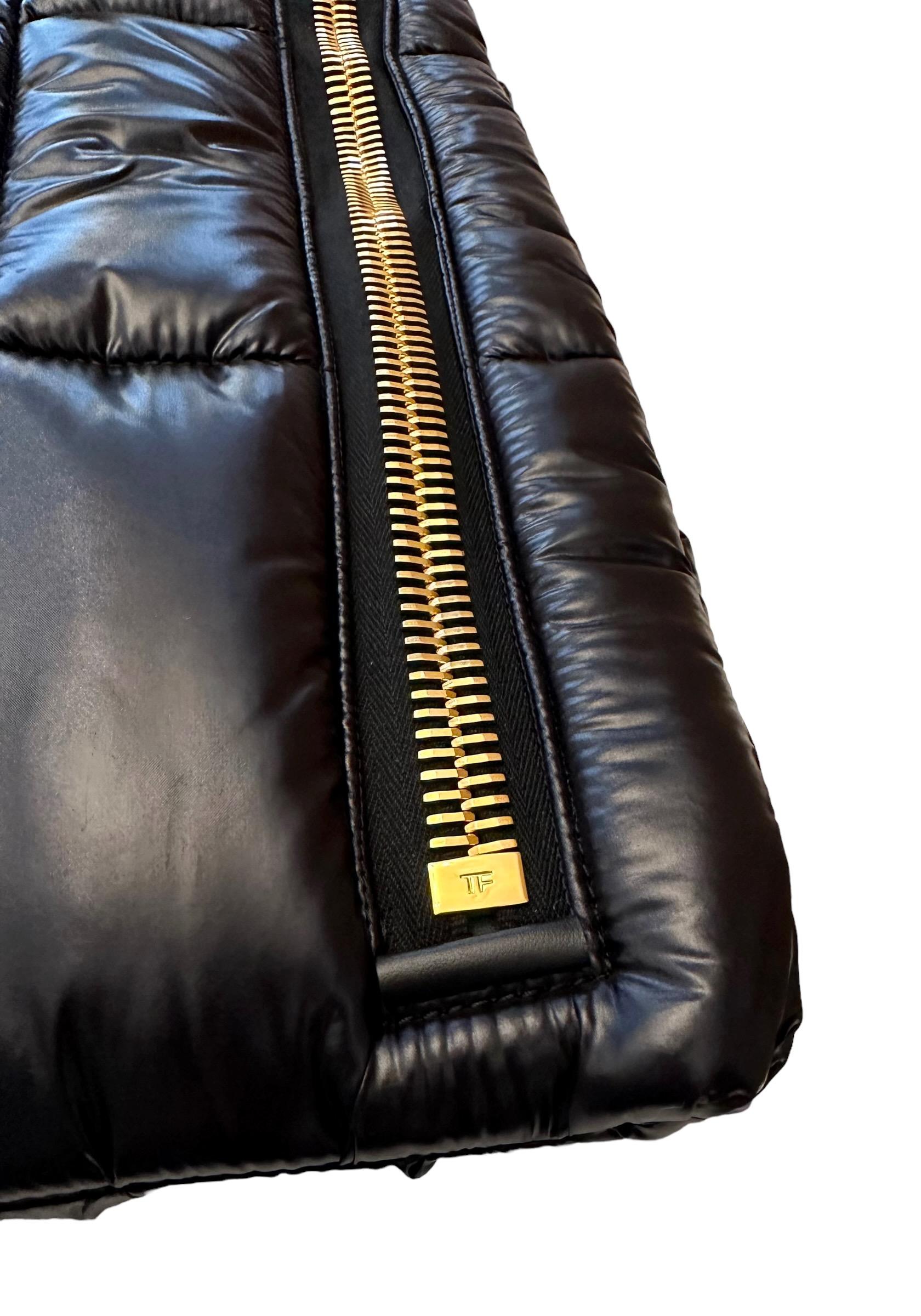 Tom Ford - Sac en nylon matelassé noir « Alix » en vente 3