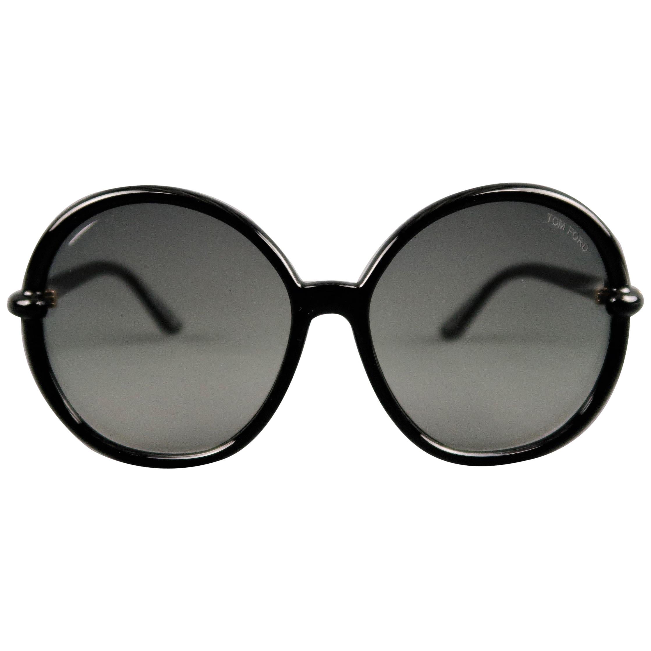 TOM FORD Black Round Ombre Lens CAITHLYN Sunglasses