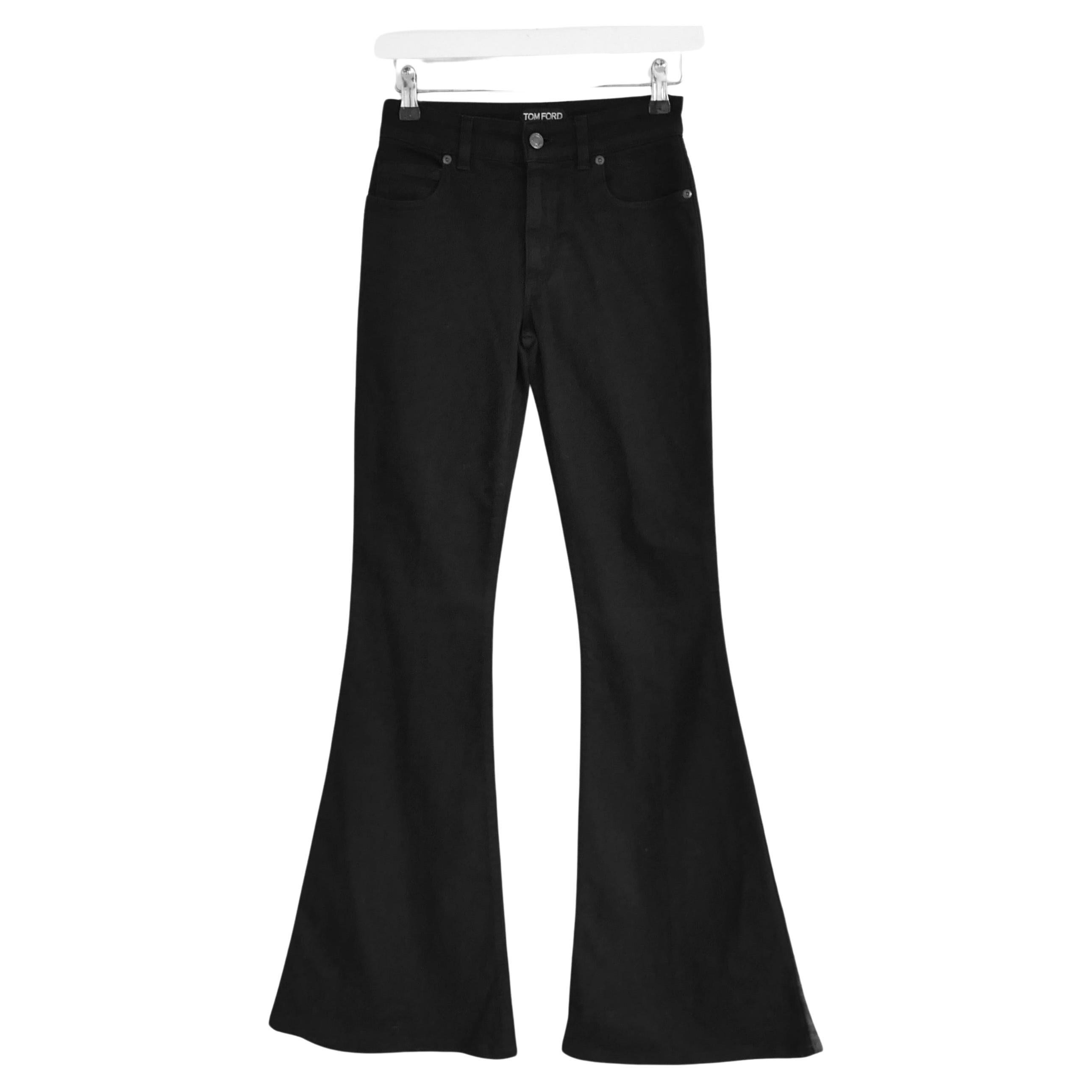 Schwarze ausgestellte Jeans aus Stretch-Denim von Tom Ford im Angebot