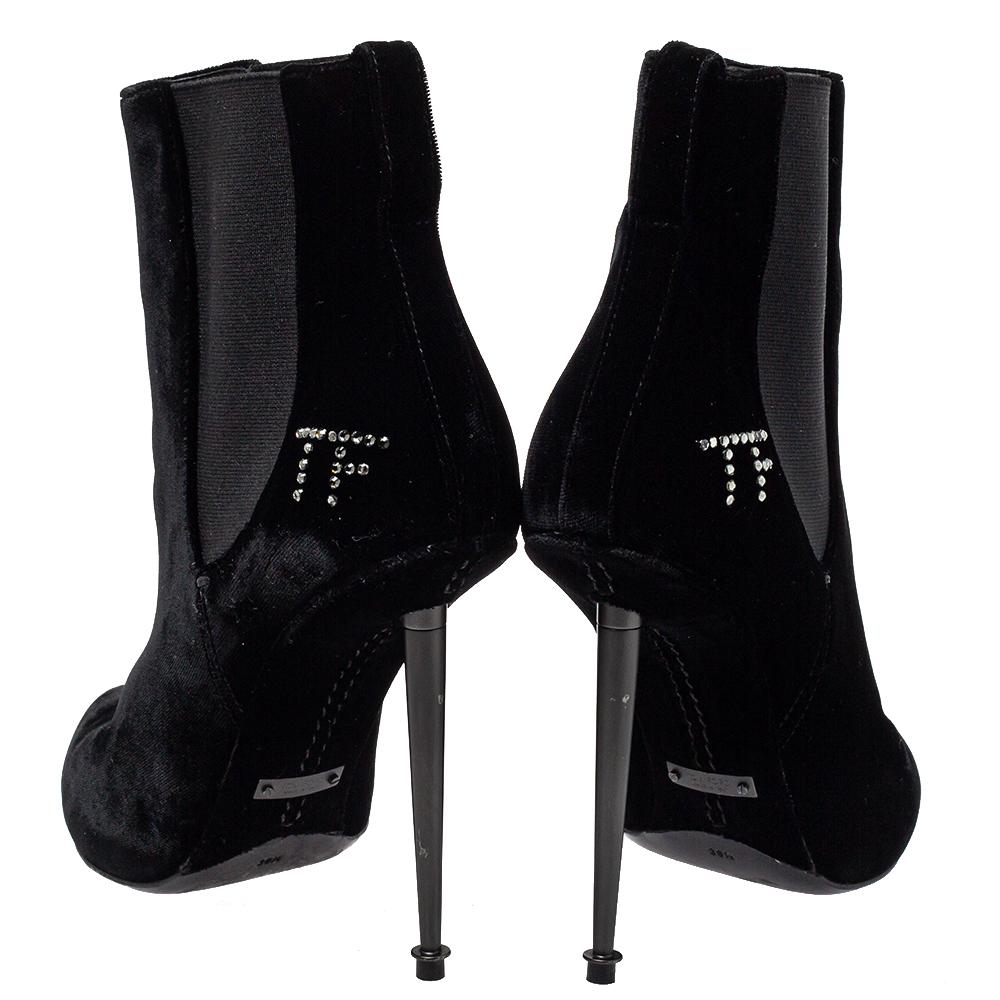 Tom Ford Black Suede Crystal Embellished Ankle Boots Size 38.5 4