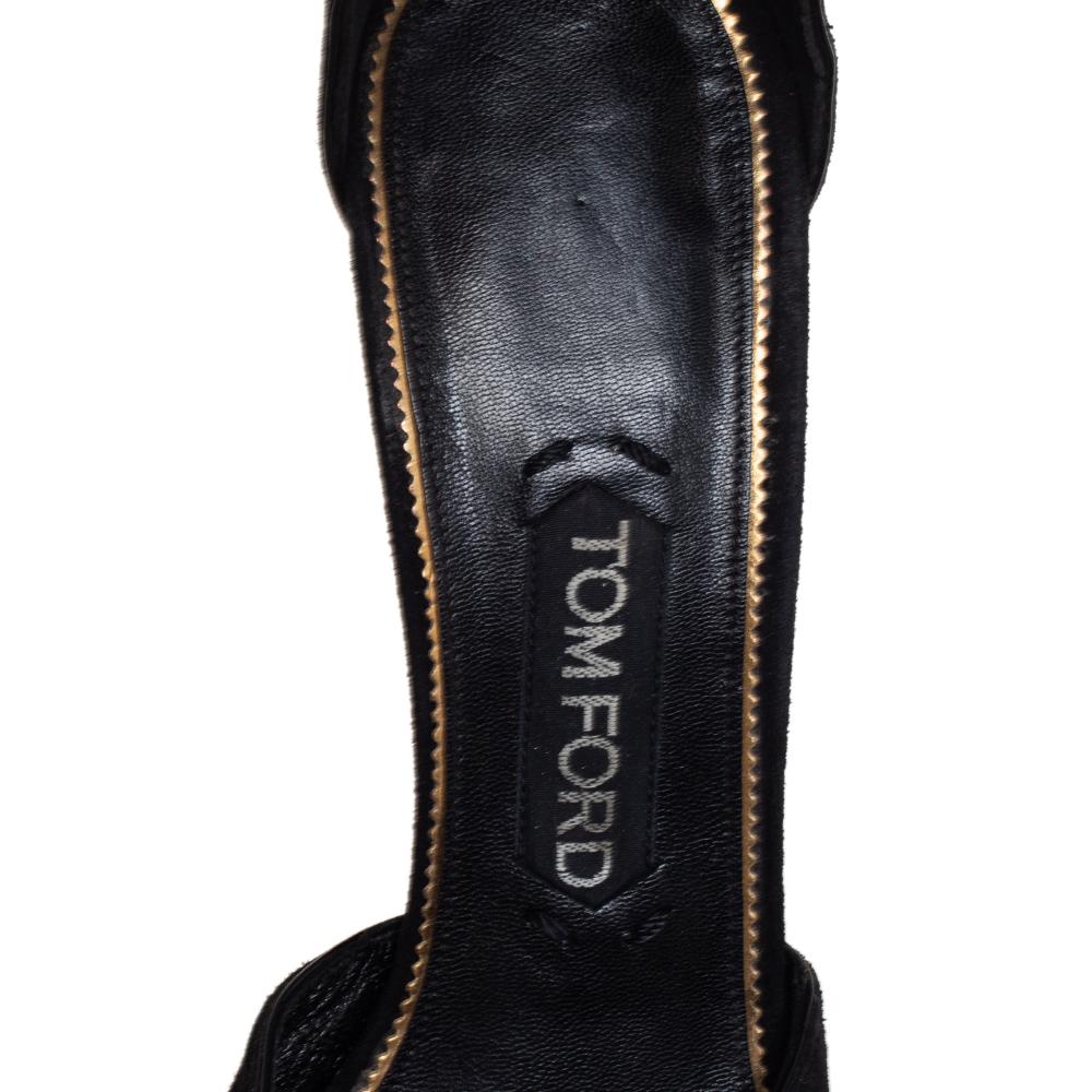 Tom Ford Black Suede Screw Studded Ankle Strap Sandals Size 39 In Fair Condition In Dubai, Al Qouz 2