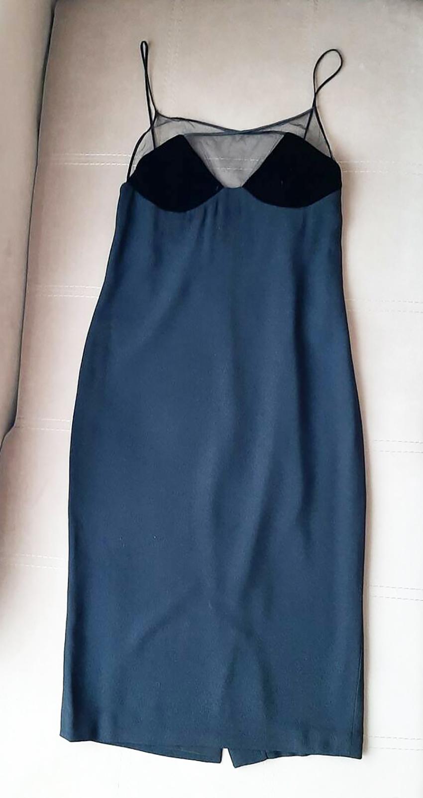 TOM FORD BLACK VISCOSE CHEMISE DRESS size 38 - 2 (XS) In Excellent Condition In Montgomery, TX