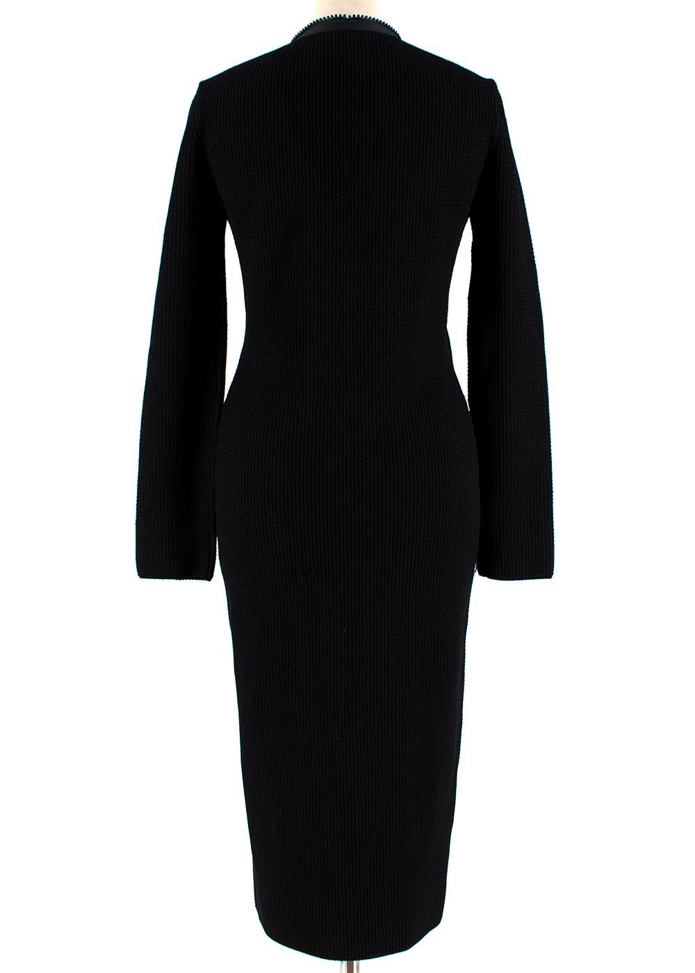 Tom Ford Schwarzes Waffelstrick-Langarmkleid mit Reißverschluss M im Zustand „Hervorragend“ in London, GB