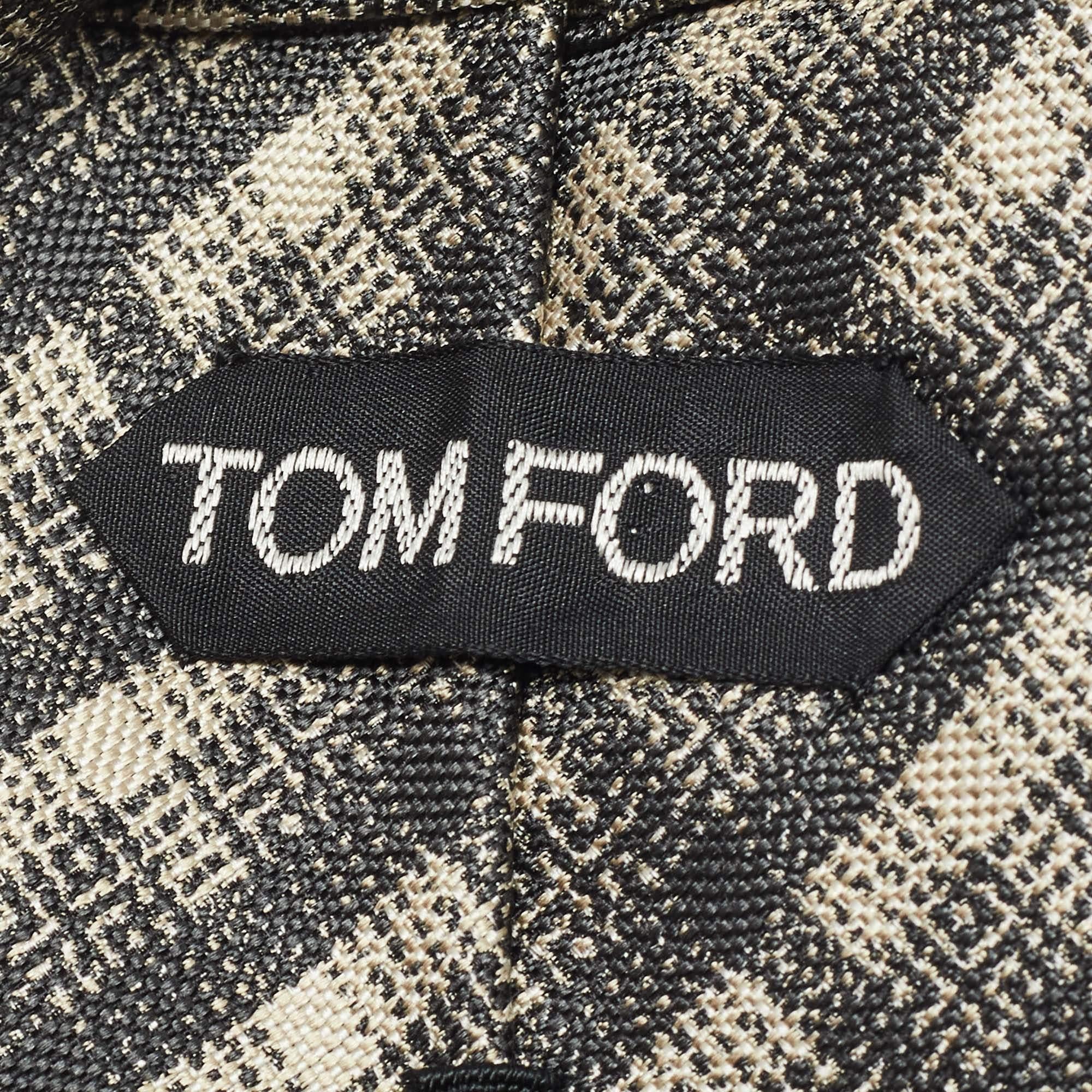 Gray Tom Ford Black/White Checked Silk Traditional Tie For Sale