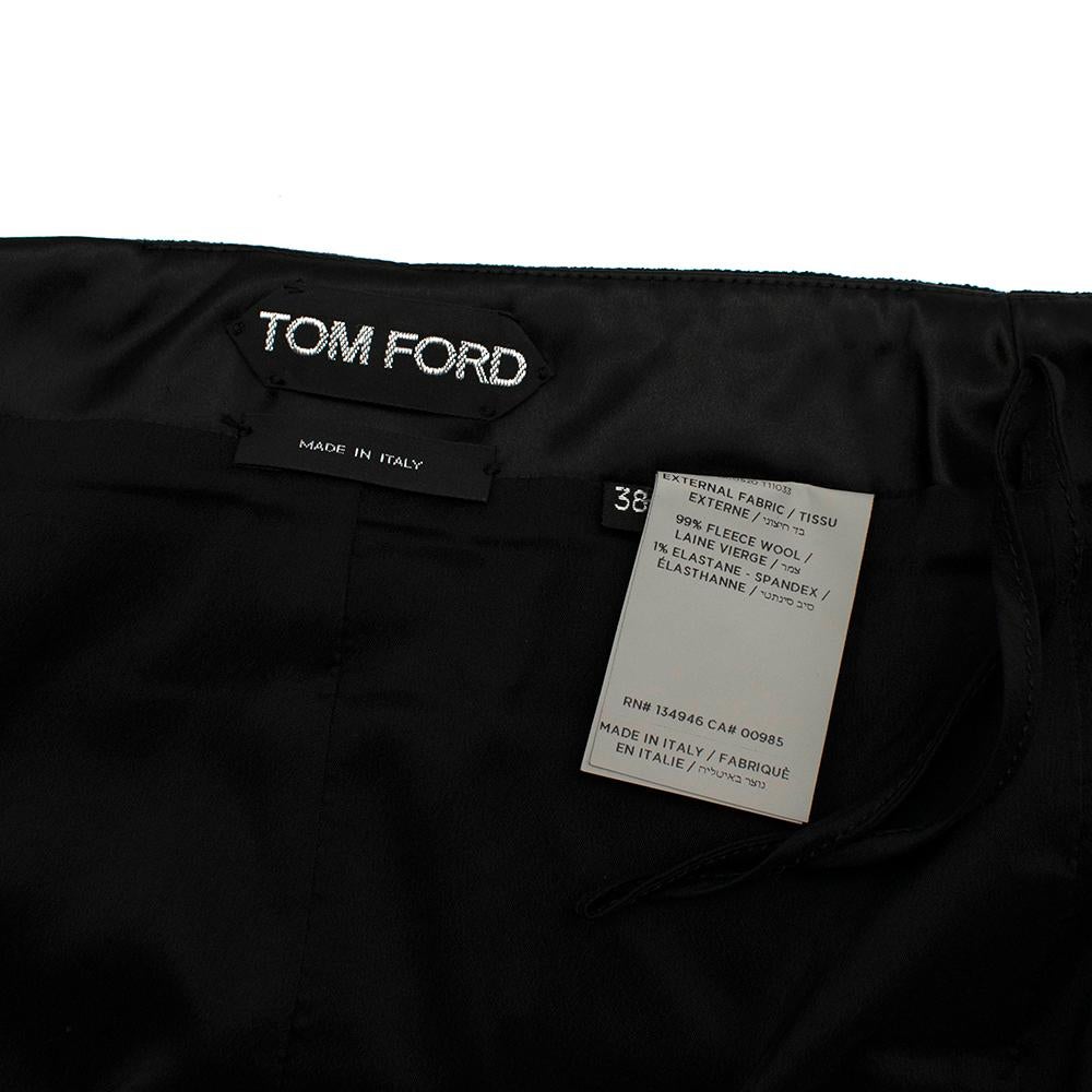 Women's or Men's Tom Ford Black Wool Pencil Skirt - Size US2 For Sale