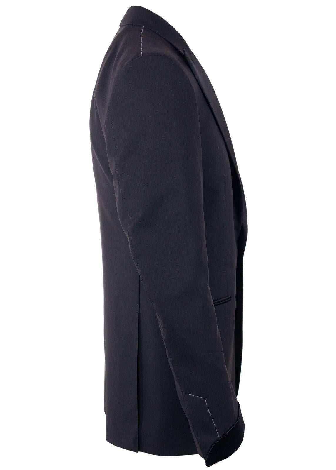  Tom Ford Black Wool Satin Lapel O 039 Connor Two Piece Tuxedo In Excellent Condition For Sale In Brooklyn, NY