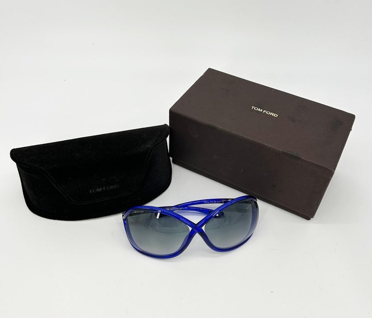 Tom Ford Blue Frame Gradient Lens Whitney Sunglasses For  display picture 3