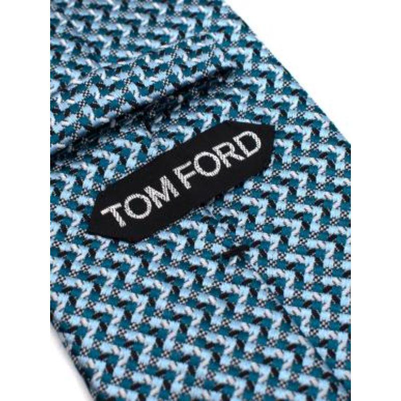 Tom Ford Blue & Green Patterned Tie For Sale 4
