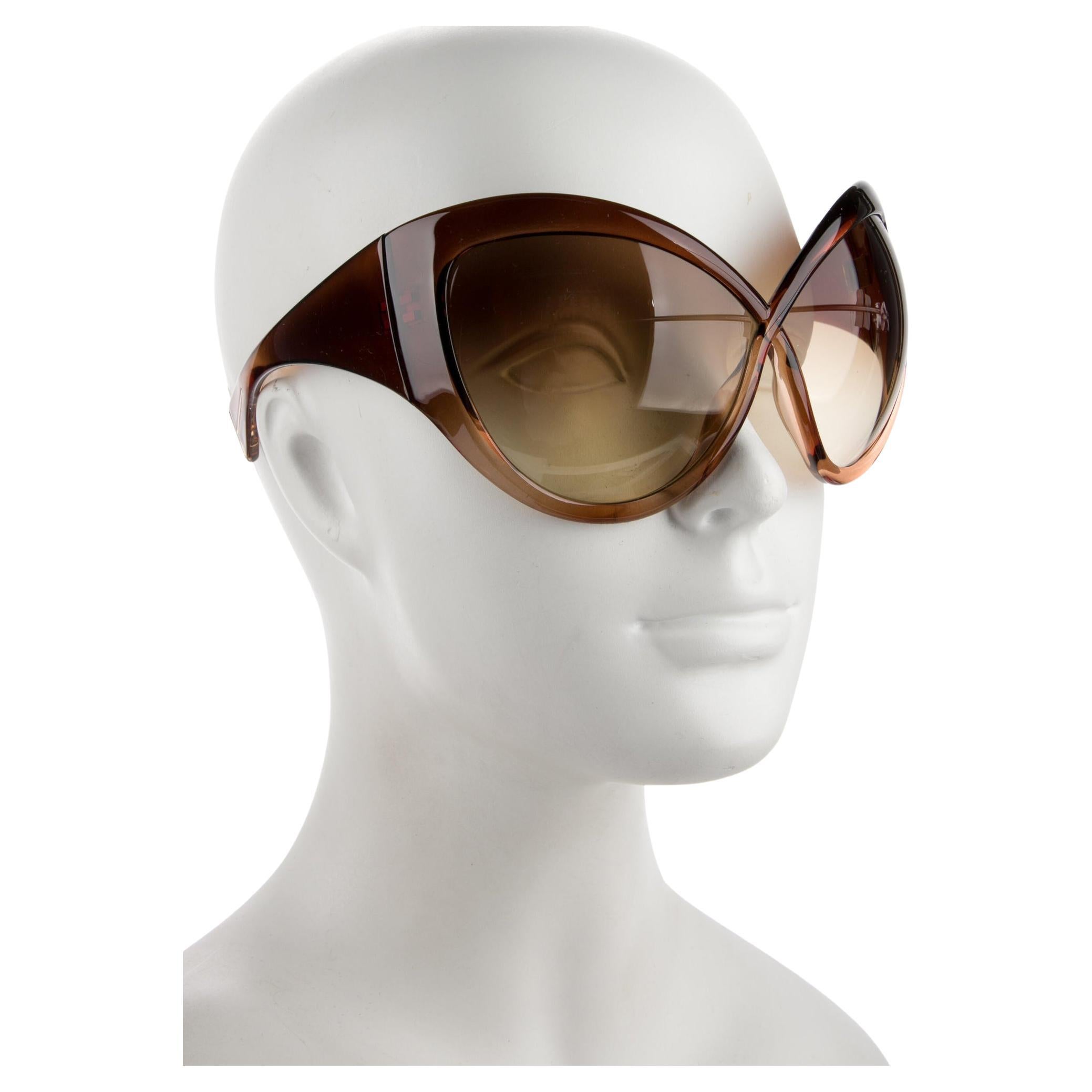 TOM FORD "Bug" Oversize Brown Gradient Sunglasses NEW With Case For Sale at 1stDibs bug sunglasses, bug glasses, tom ford oversized sunglasses