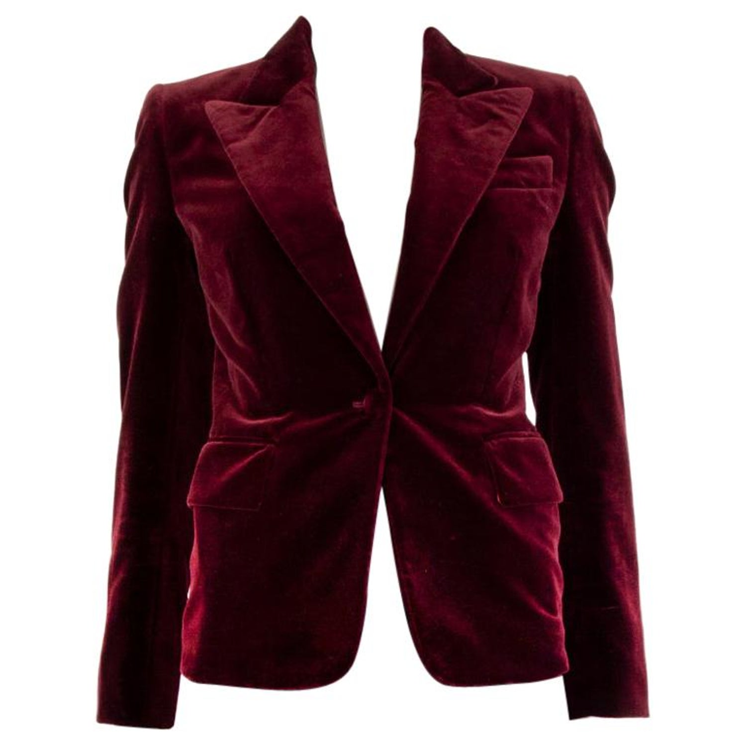 Tom Ford Remakes That Iconic '90s Red Velvet Suit | vlr.eng.br