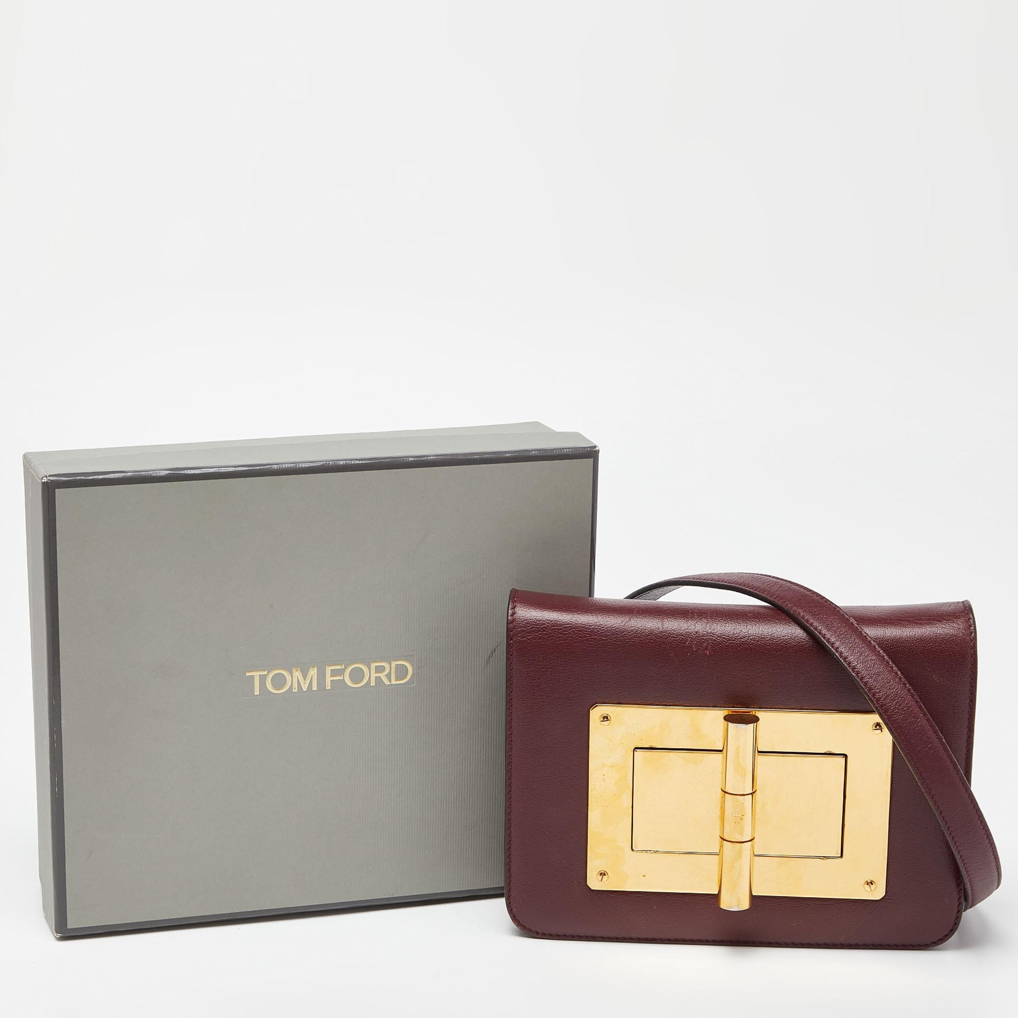 Tom Ford Burgundy Leather Small Natalia Crossbody Bag For Sale 6