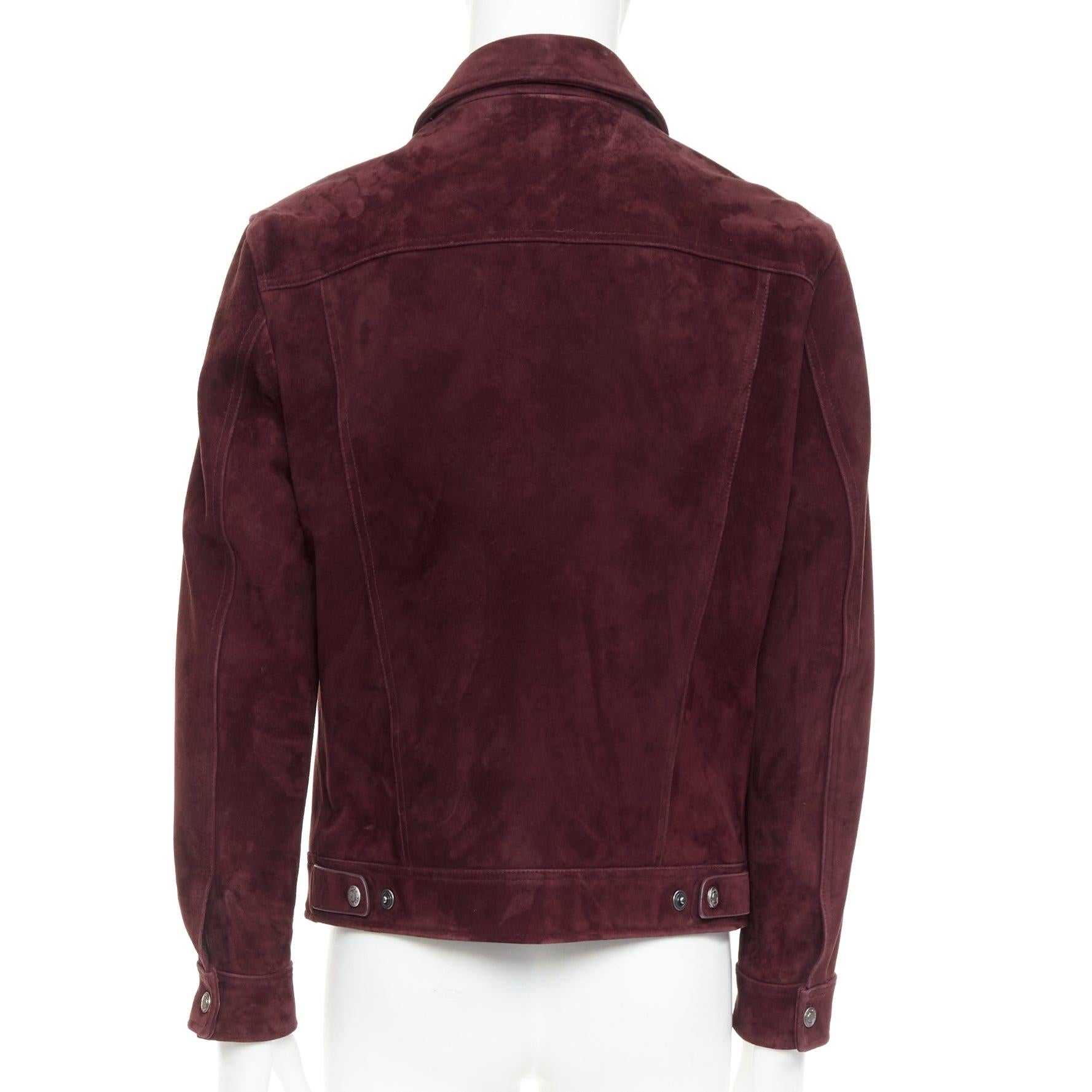 Tom Ford giacca trucker western in pelle scamosciata bordeaux con bottoni logo IT50 L. in vendita 1