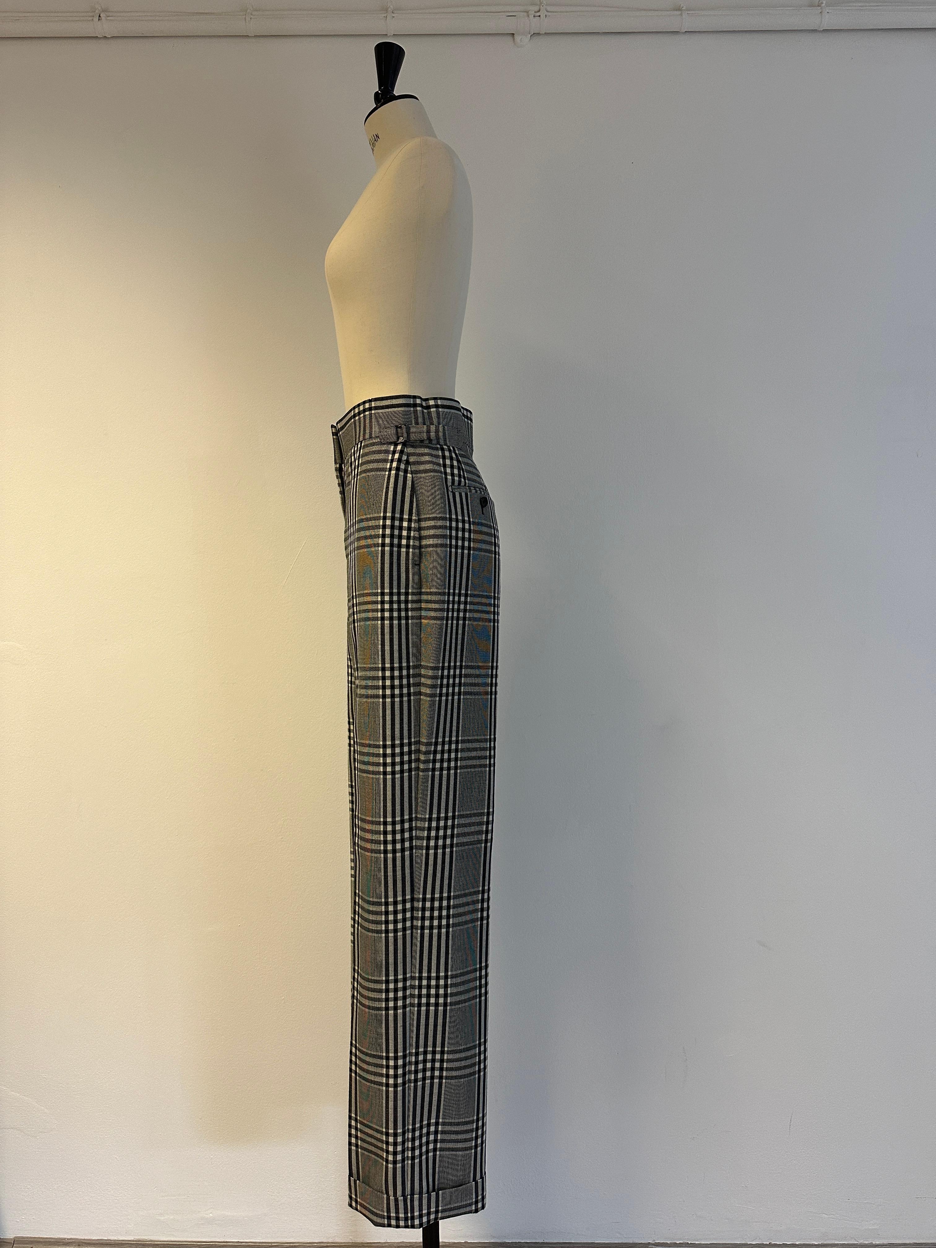 Tom Ford Check Suit 2011 In Good Condition For Sale In London, GB