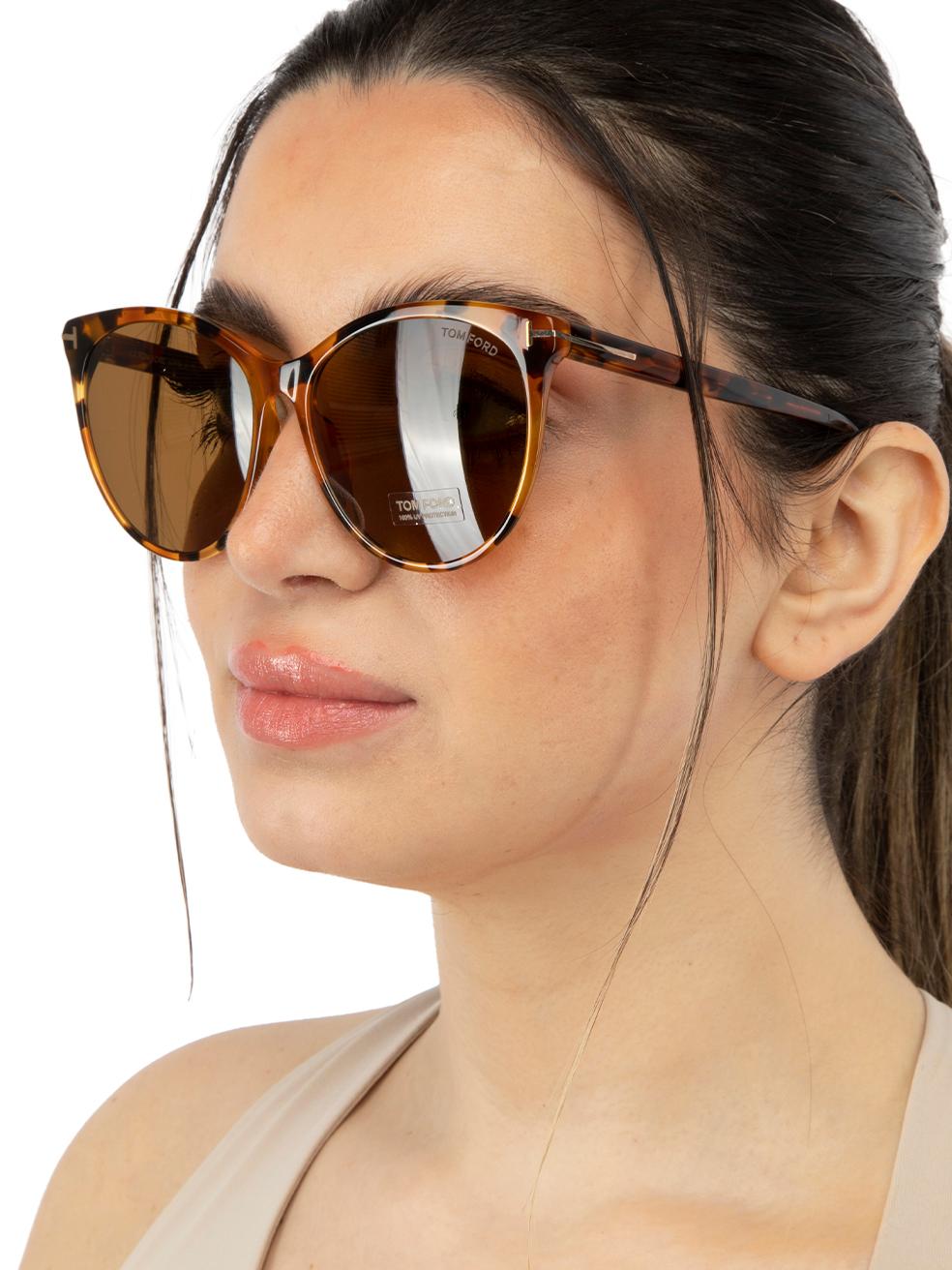 CONDITION is New with tags on this brand new Tom Ford designer item. This item comes with original packaging.
 
 
 
 Details
 
 
 Model: FT0787
 
 Coloured Havana
 
 Acetate
 
 Round Sunglasses
 
 Brown Lens
 
 Full-Rim
 
 Tortoiseshell Frames
 
 
