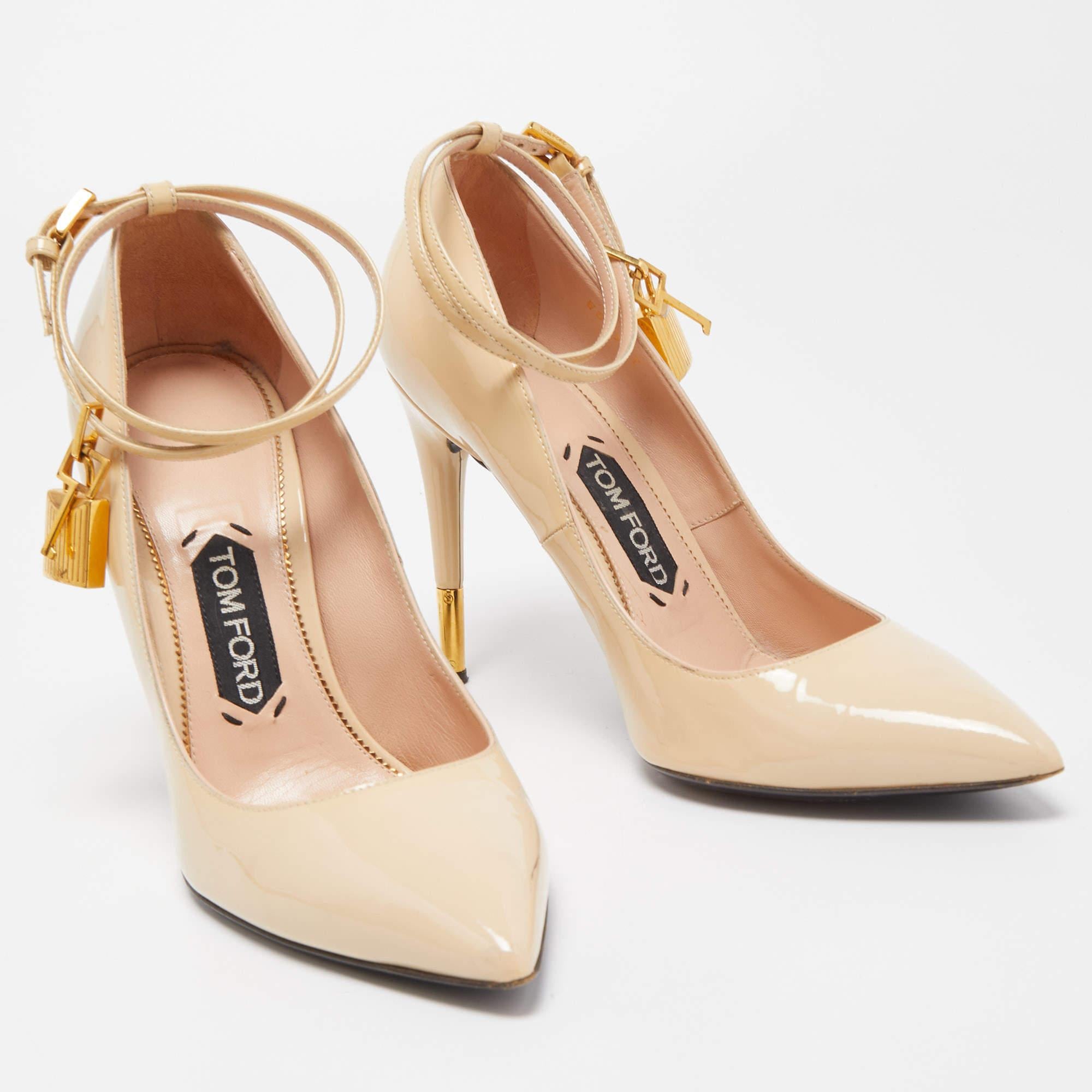 Tom Ford Cream Patent Leather Padlock Ankle Strap Pumps Size 38.5 1