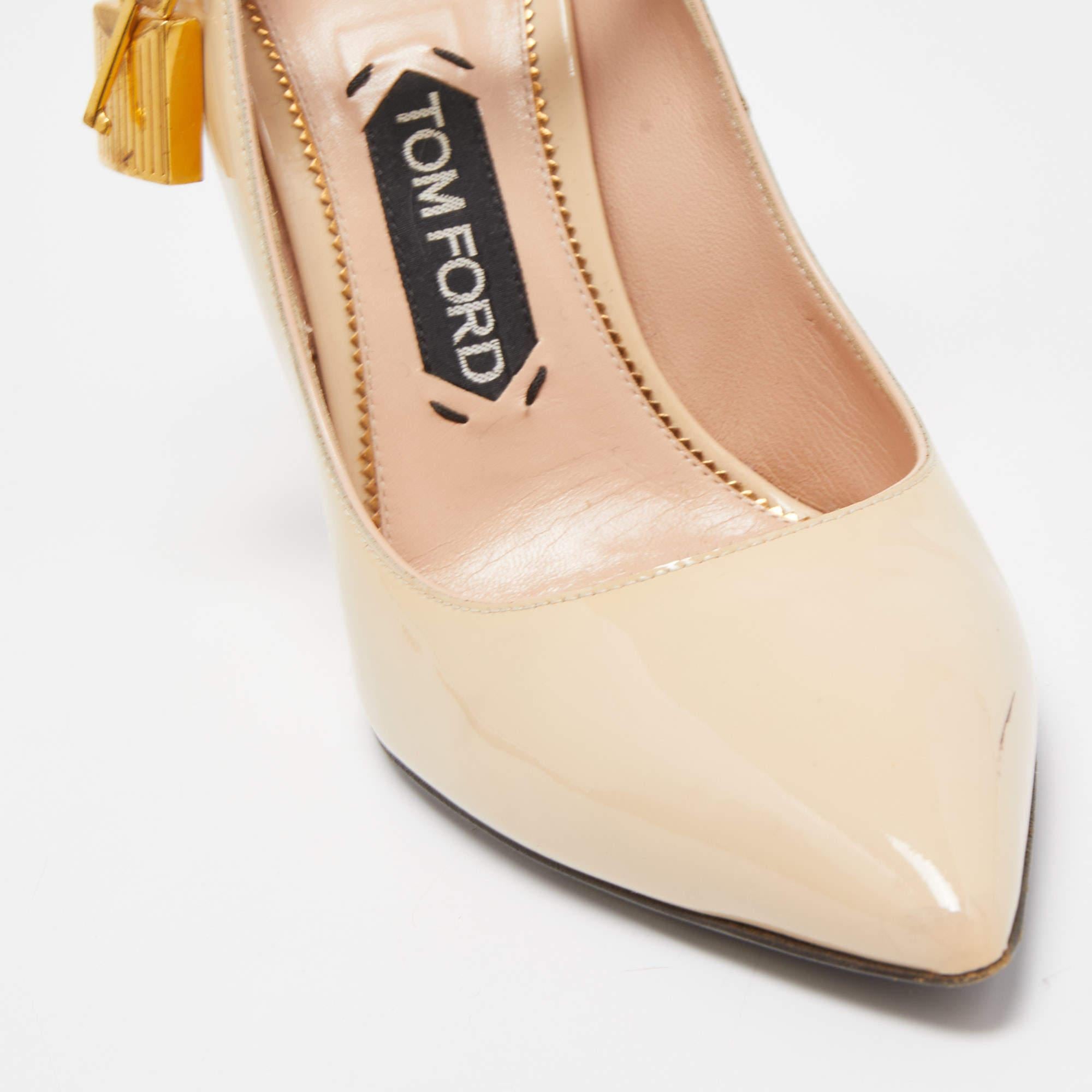Tom Ford Cream Patent Leather Padlock Ankle Strap Pumps Size 38.5 3