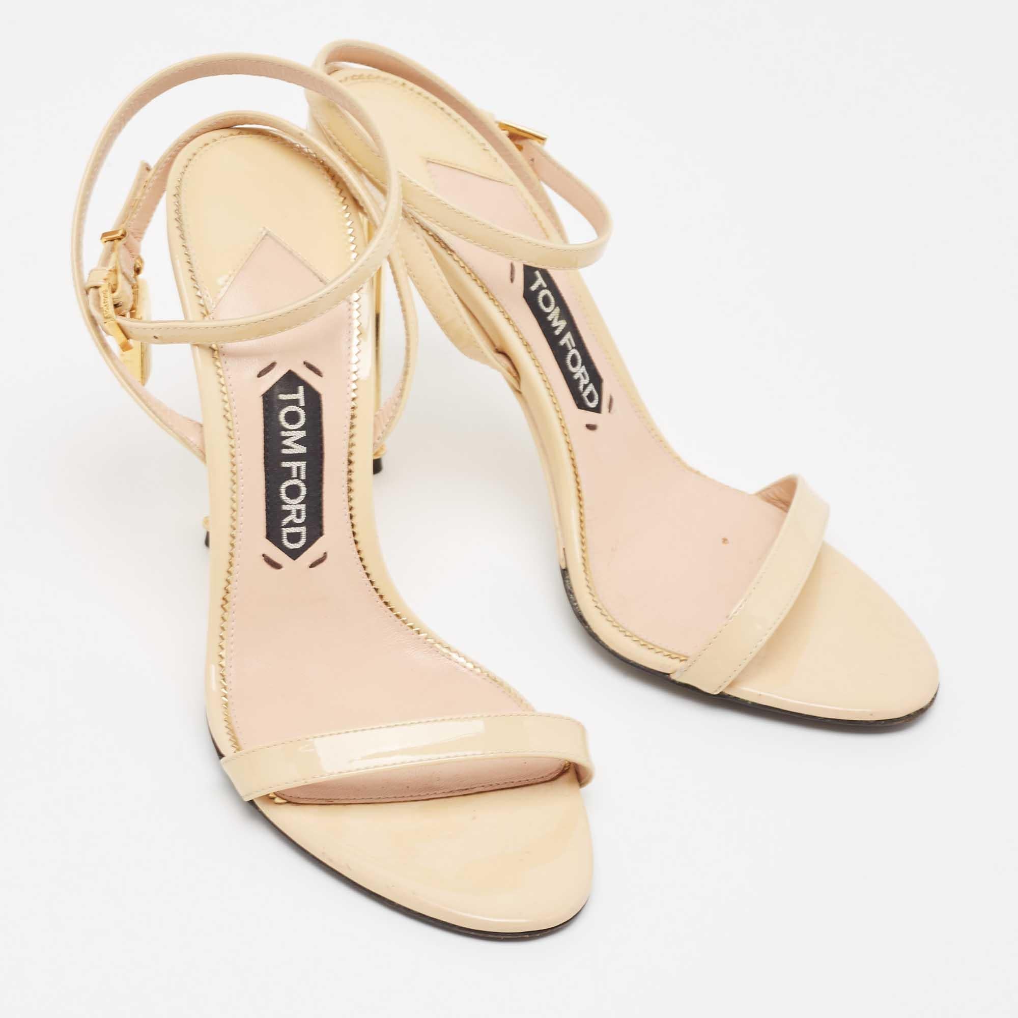 Beige Tom Ford Cream Patent Leather Padlock Ankle Strap Sandals Size 39