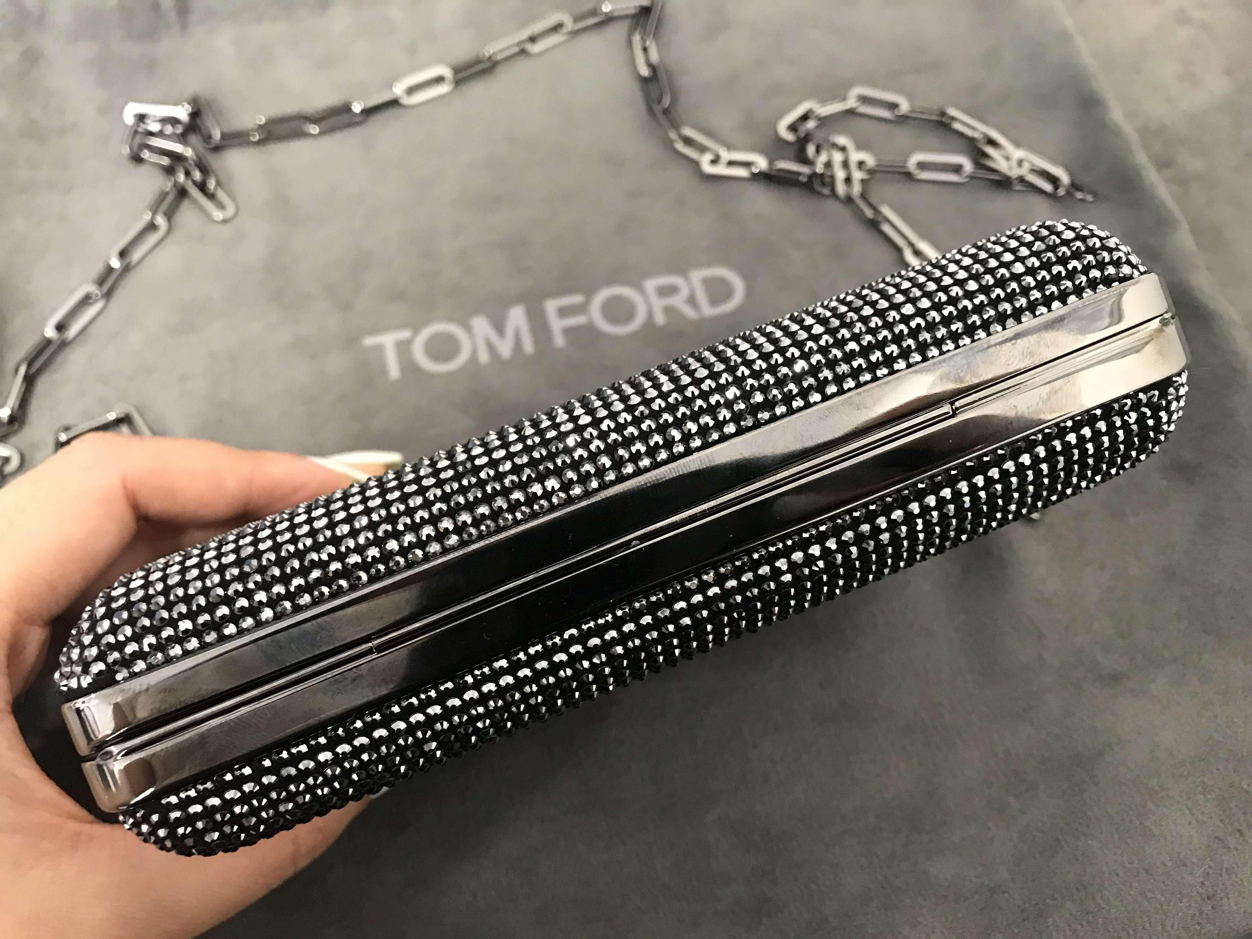 Mini-Clutch von Tom Ford mit Kristallverzierung im Angebot 5