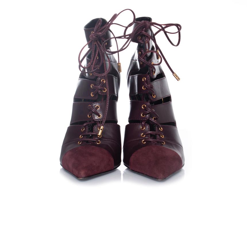 Women's Tom Ford, Cut out lace-up ankle boots For Sale