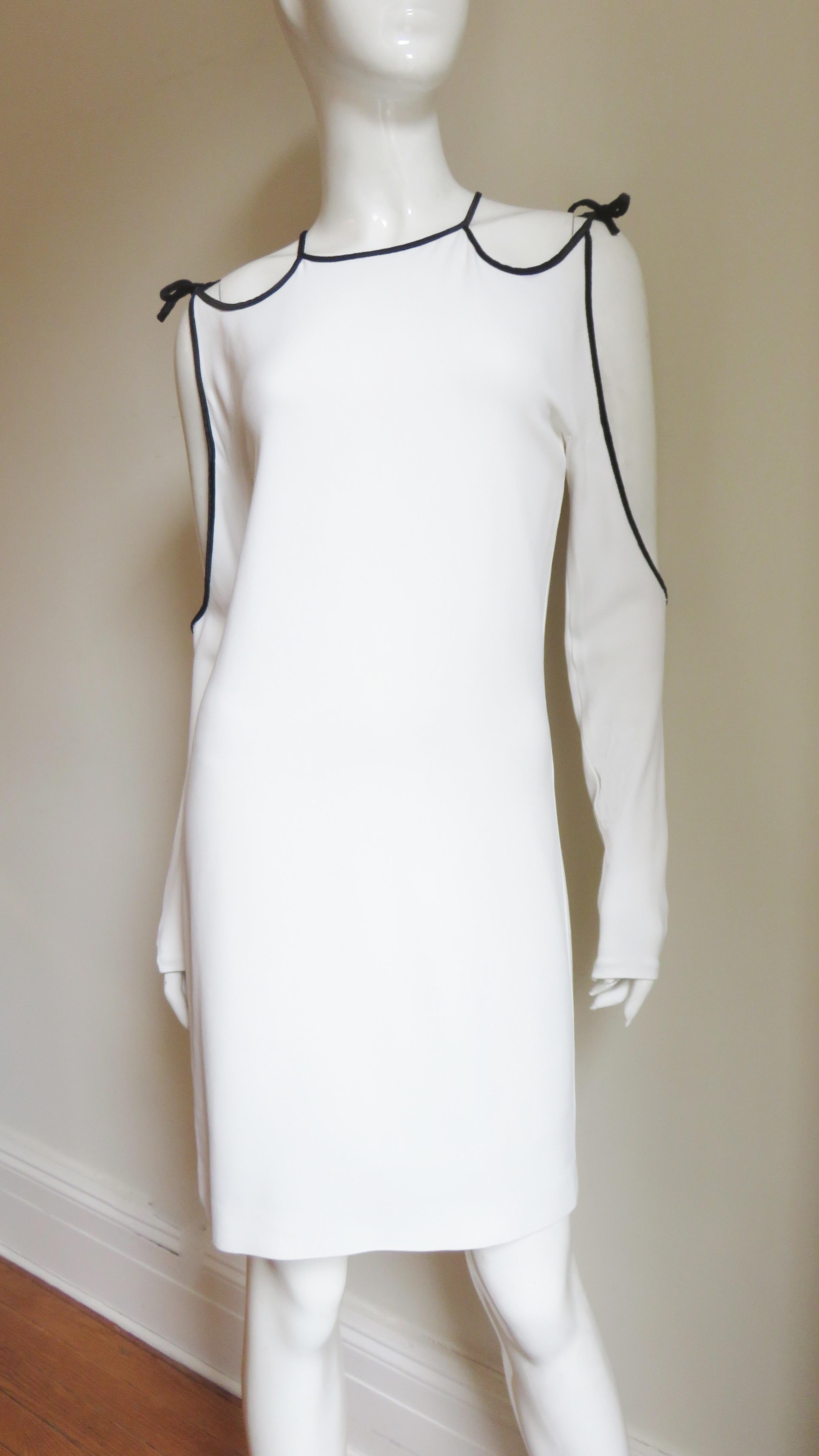 Tom Ford Cut out Shoulders and Sleeves Dress In Good Condition For Sale In Water Mill, NY