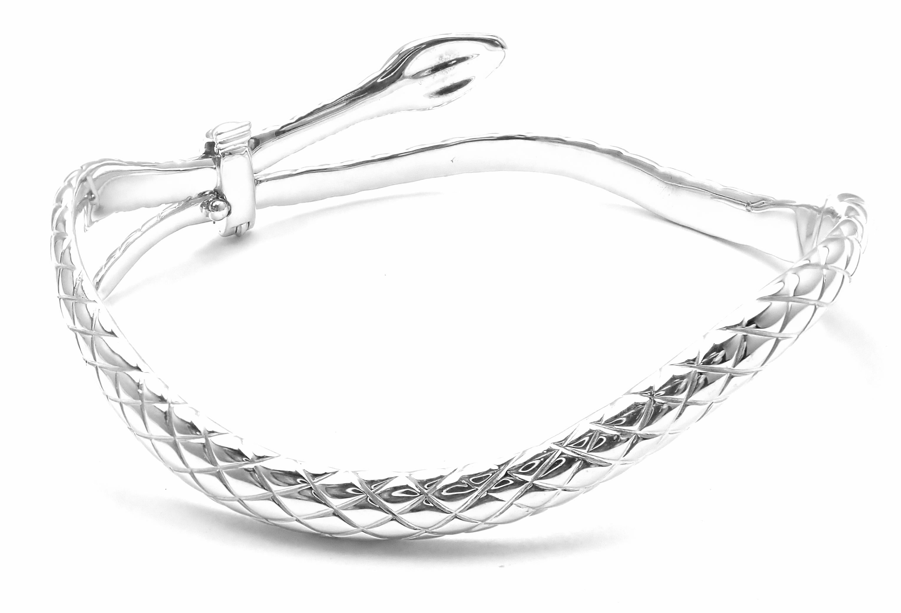 Taglio brillante Tom Ford Bracciale con diamante e serpente in oro bianco in vendita