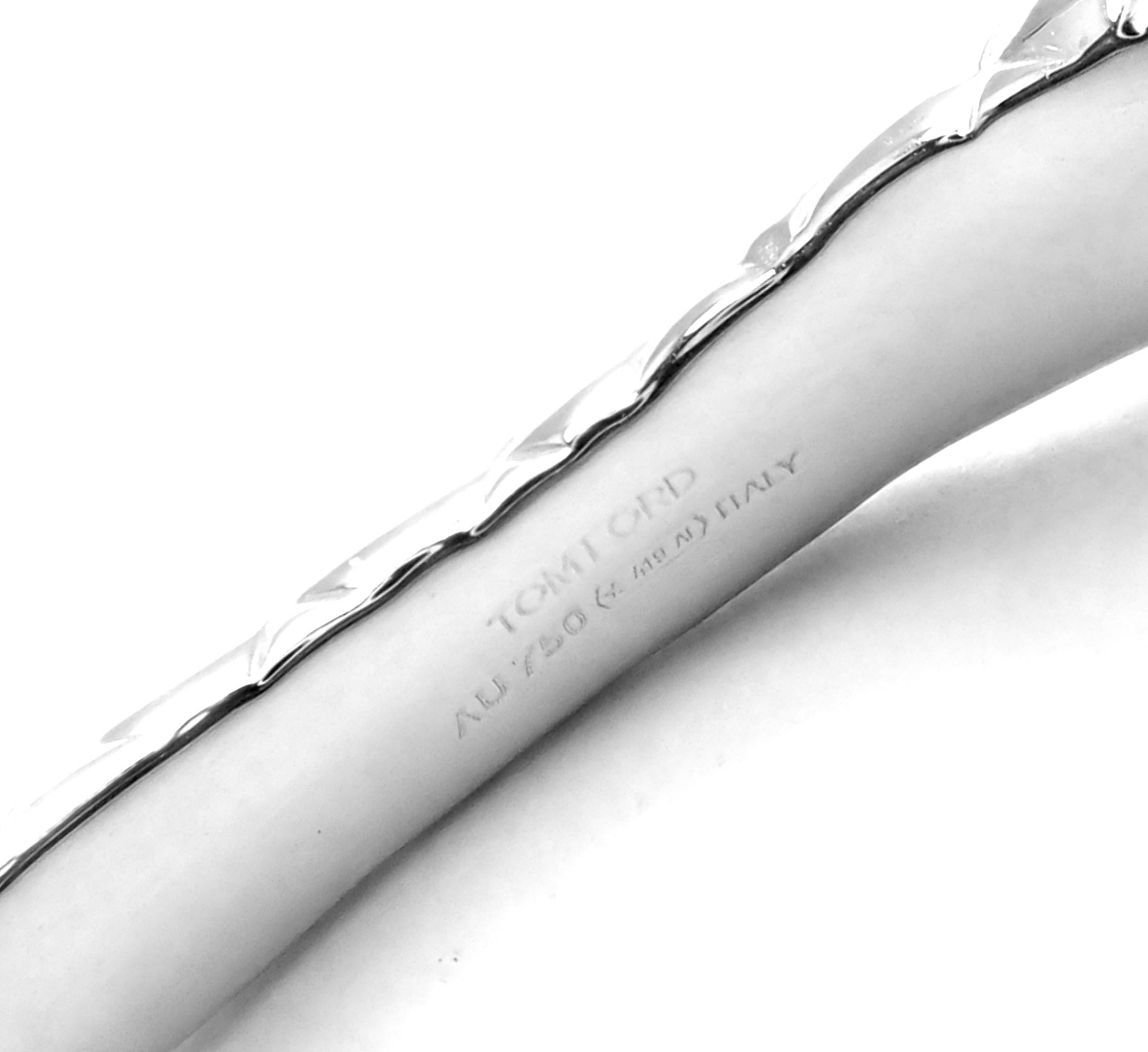 Tom Ford Diamond Snake White Gold Bangle Bracelet In Excellent Condition For Sale In Holland, PA