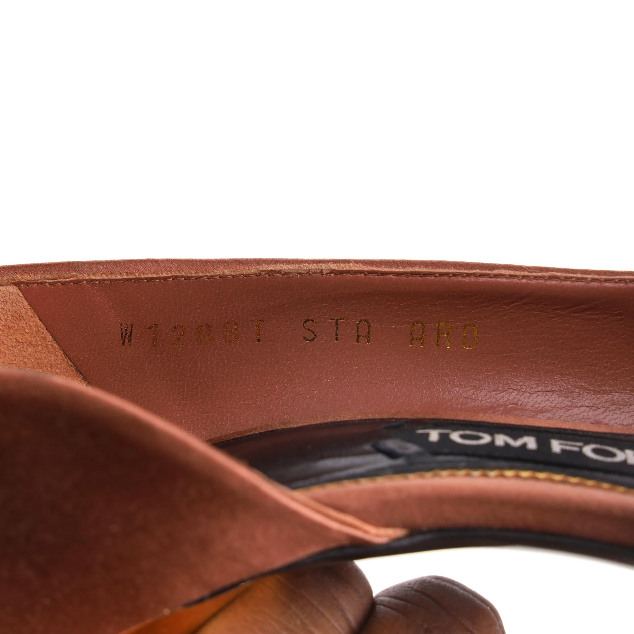 Tacones Tom Ford D'Orsay de Satén en venta 3