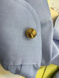 Tom Ford Double-Sided Knot Cuff Link in 18 Karat Yellow Gold