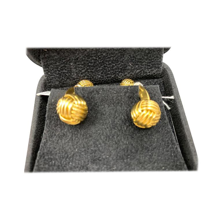 Tom Ford Double-Sided Knot Cuff Link in 18 Karat Yellow Gold