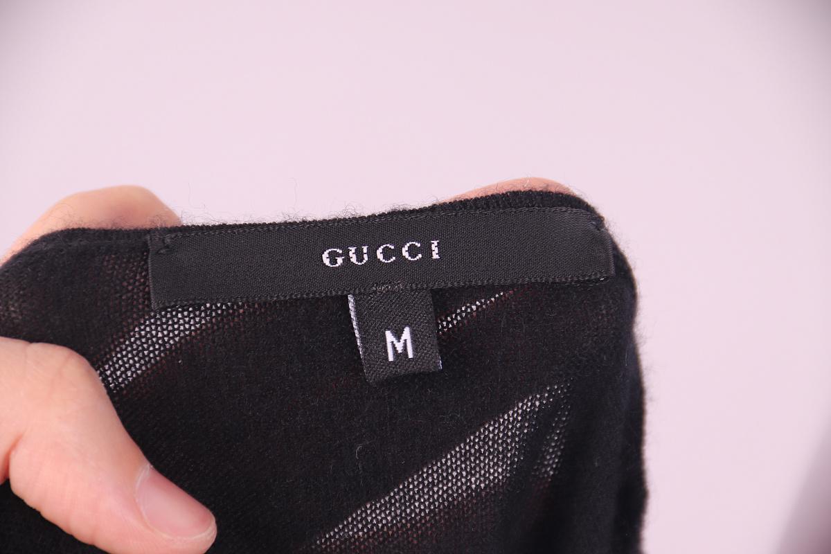 Tom Ford Era Gucci Cashmere & Feather Sweater In Good Condition For Sale In Алматинский Почтамт, KZ