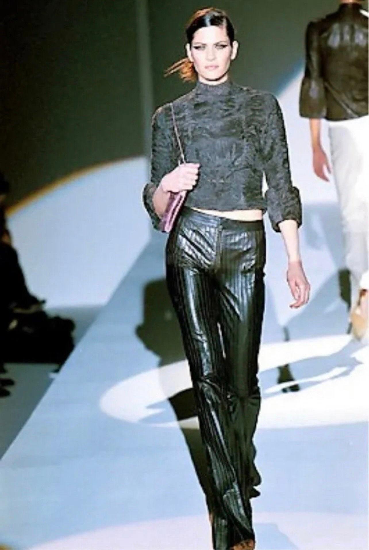 Tom Ford Era Vintage GUCCI Fall 1999 Black Leather Pintuck Pants In Excellent Condition For Sale In Malibu, CA