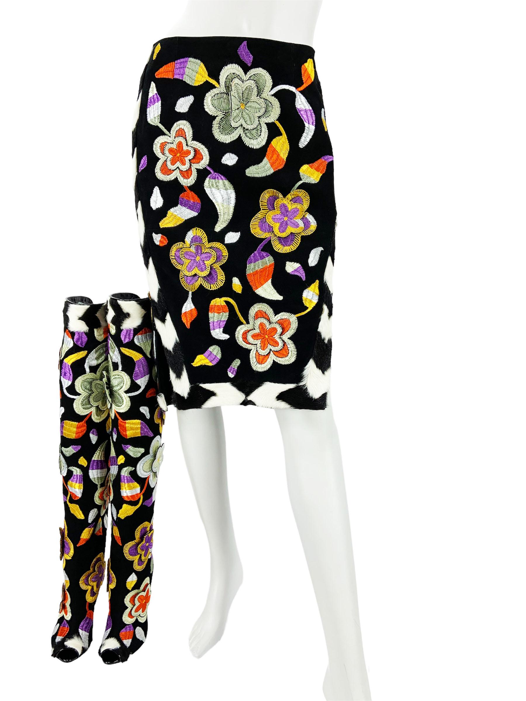 Tom Ford F/W 2013 Over-the-knee Boots with 2-D Flower Embroidery Size 37 - US 7 For Sale 6