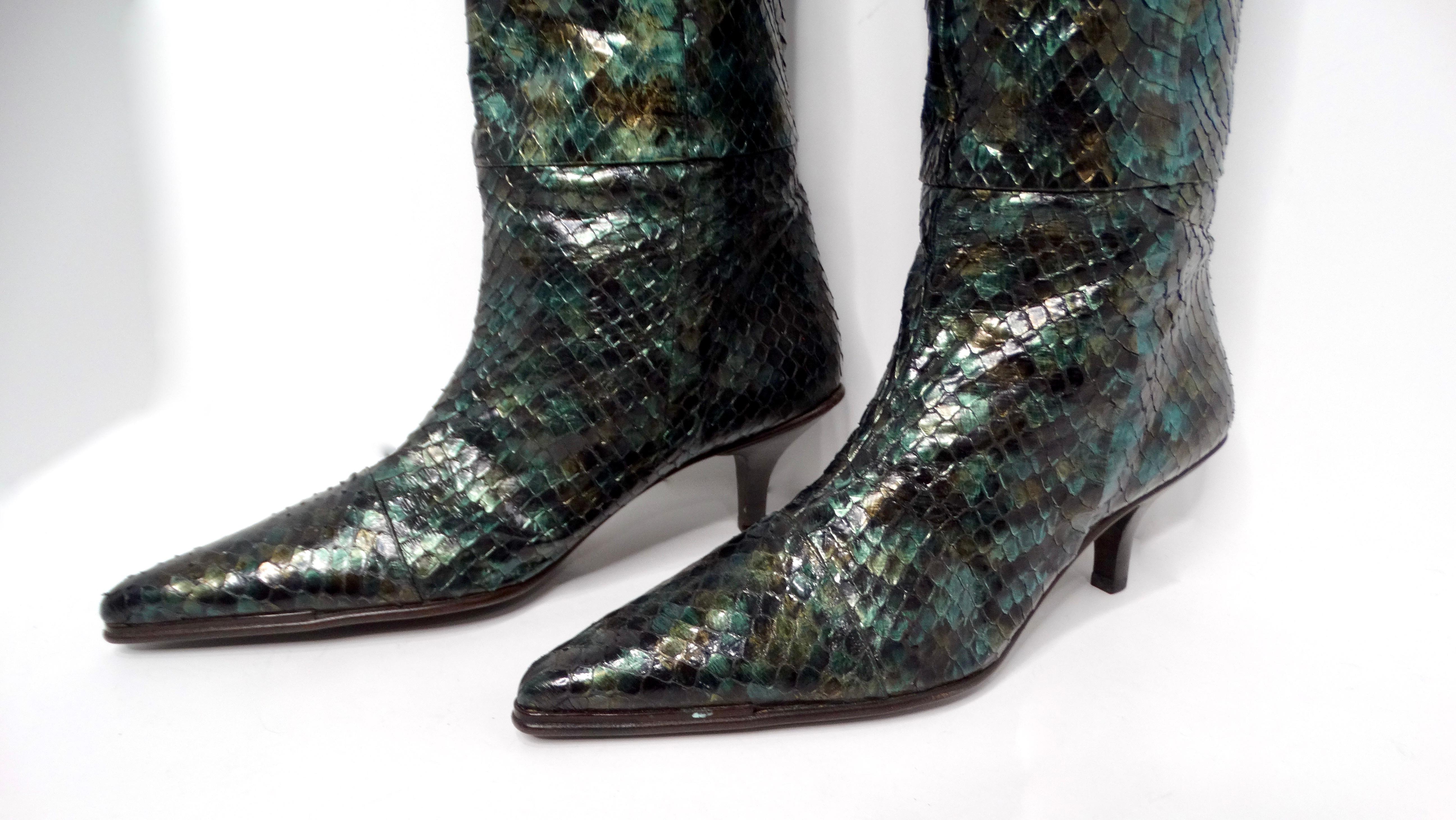 Noir Tom Ford pour Gucci 1997 - Bottes en python vert profond hauteur genou en vente