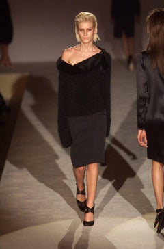 Tom Ford for Gucci 2001 Collection Black Angora and Mink Fur Luxurious Sweater M