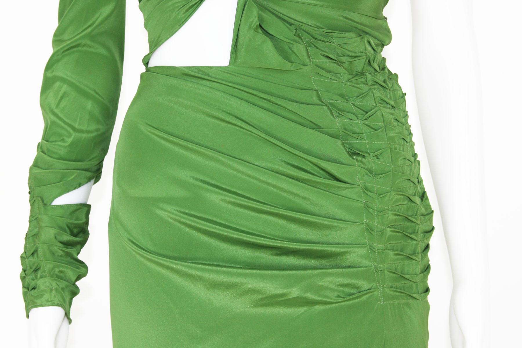 Tom Ford pour Gucci - Robe à découpes en soie verte avec bondage, collection 2003  en vente 2