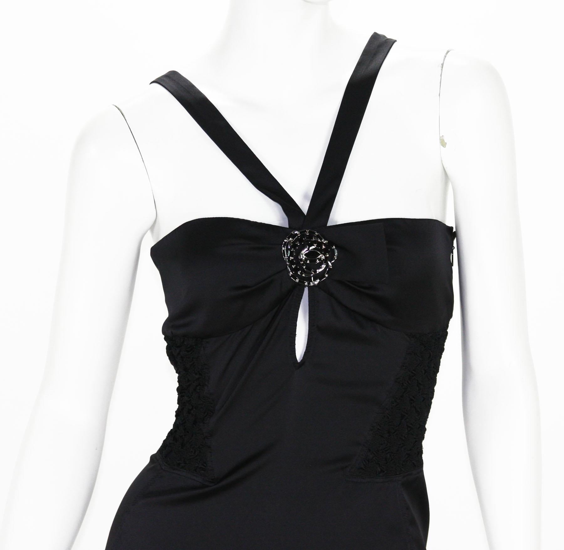 Women's Tom Ford for Gucci 2004 Collection Silk Stretch Black Brooch Dress It. 40  For Sale