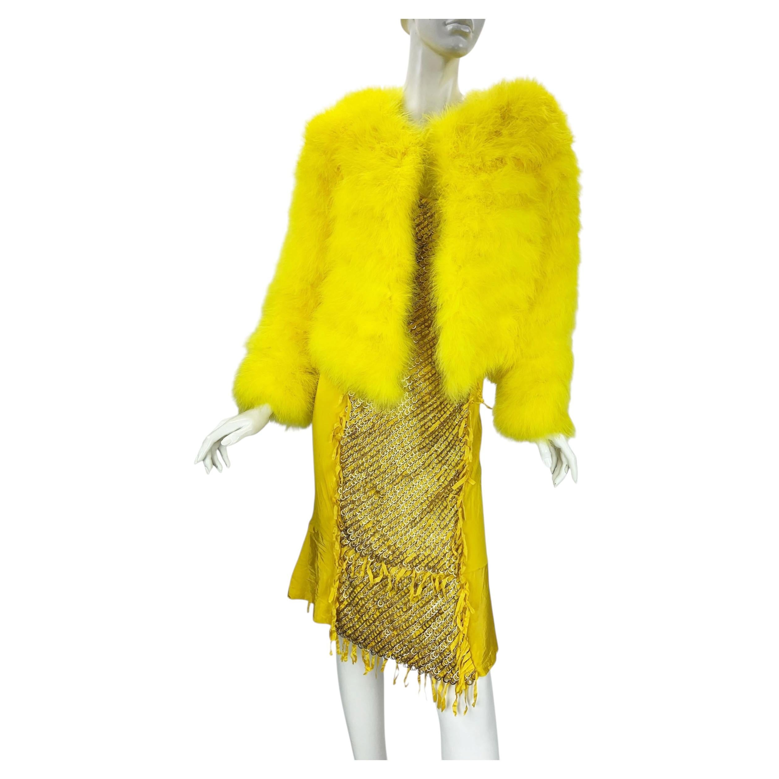Tom Ford for Gucci 2004 Runway Ring Dress Marabou Jacket Campaigner Ensemble It 44 im Angebot