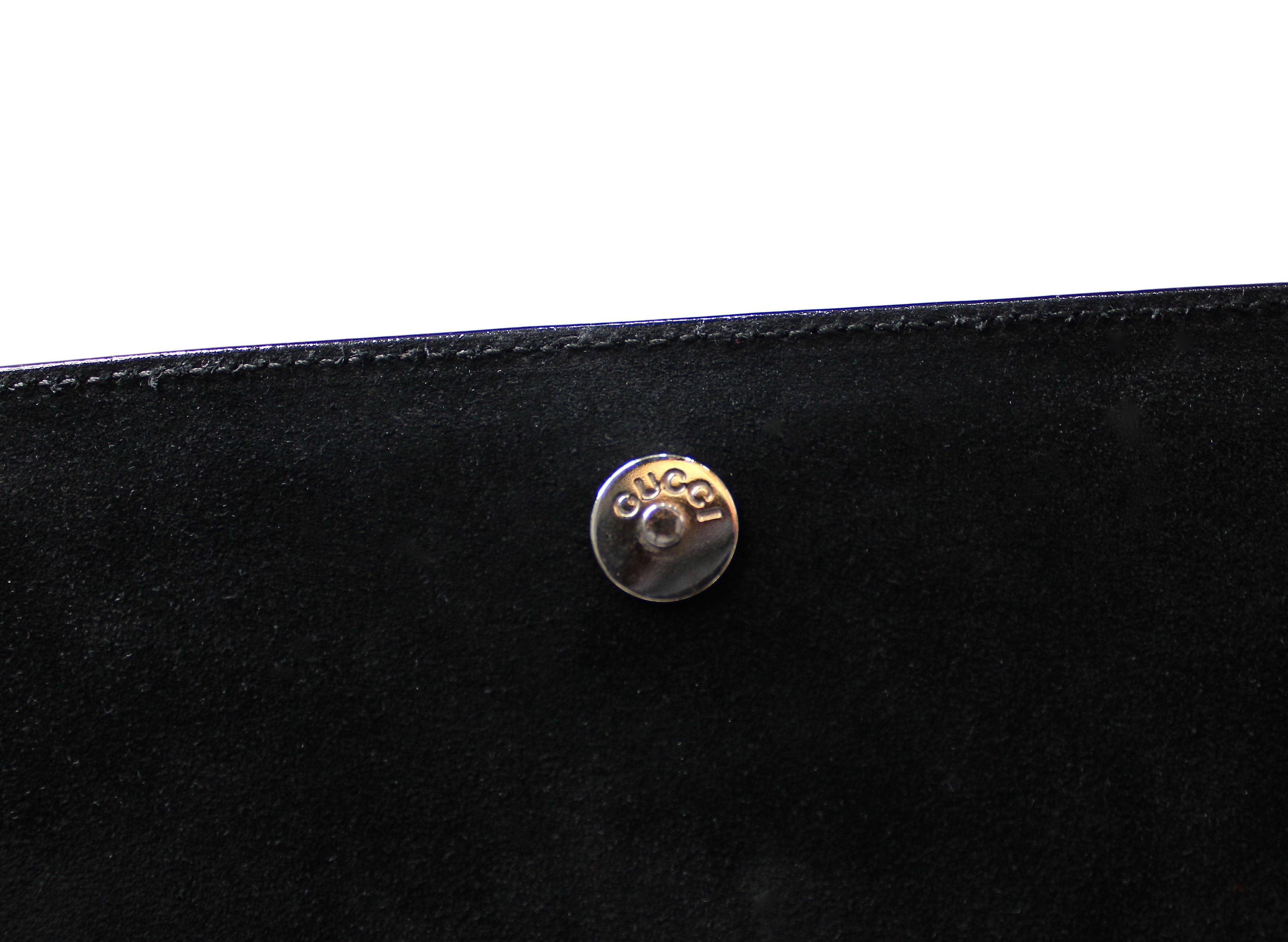 Tom Ford for Gucci Borsa a tracolla quadrata G in vernice nera circa anni '90 in vendita 7