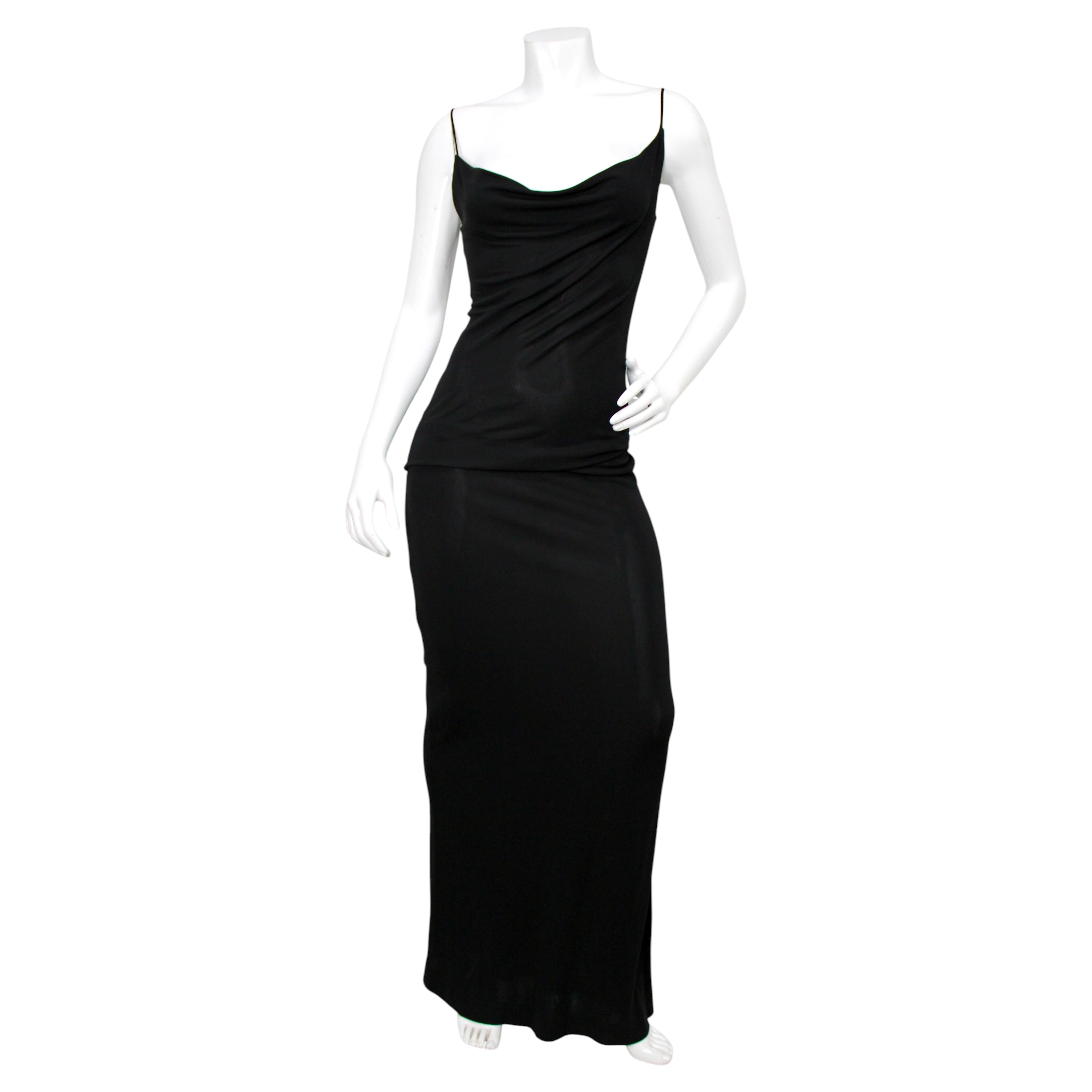 Robe longue à col bénitier froncé noire, signée Tom Ford for Gucci, vers les années 1990