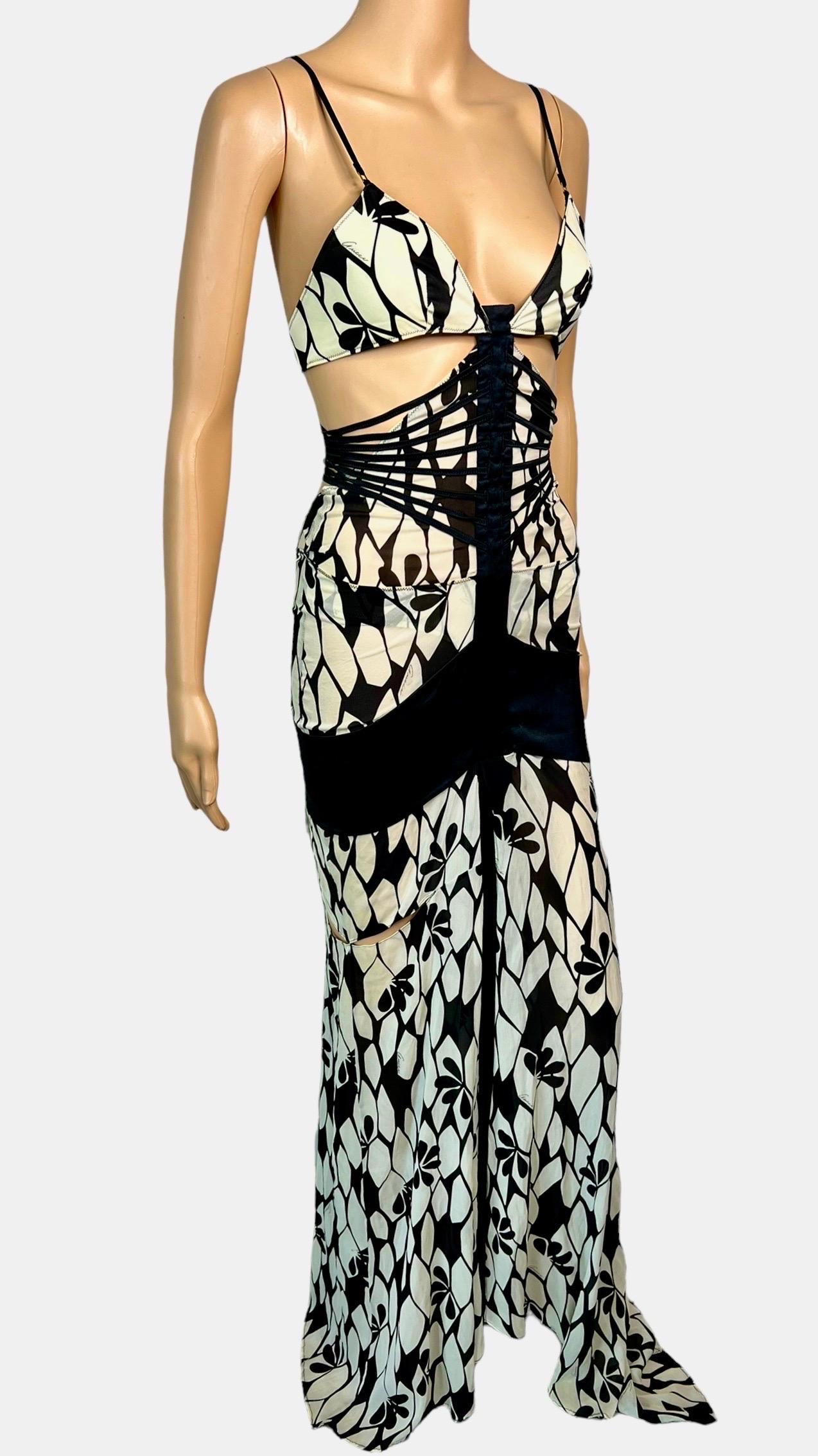 Tom Ford for Gucci c.2003 Plunging Bra Cutout Strappy Silk Evening Dress Gown IT 40

Condition - good vintage condition with some minor discolorations throughout mostly on the bottom, not affecting the overall look of the dress (please see last 2