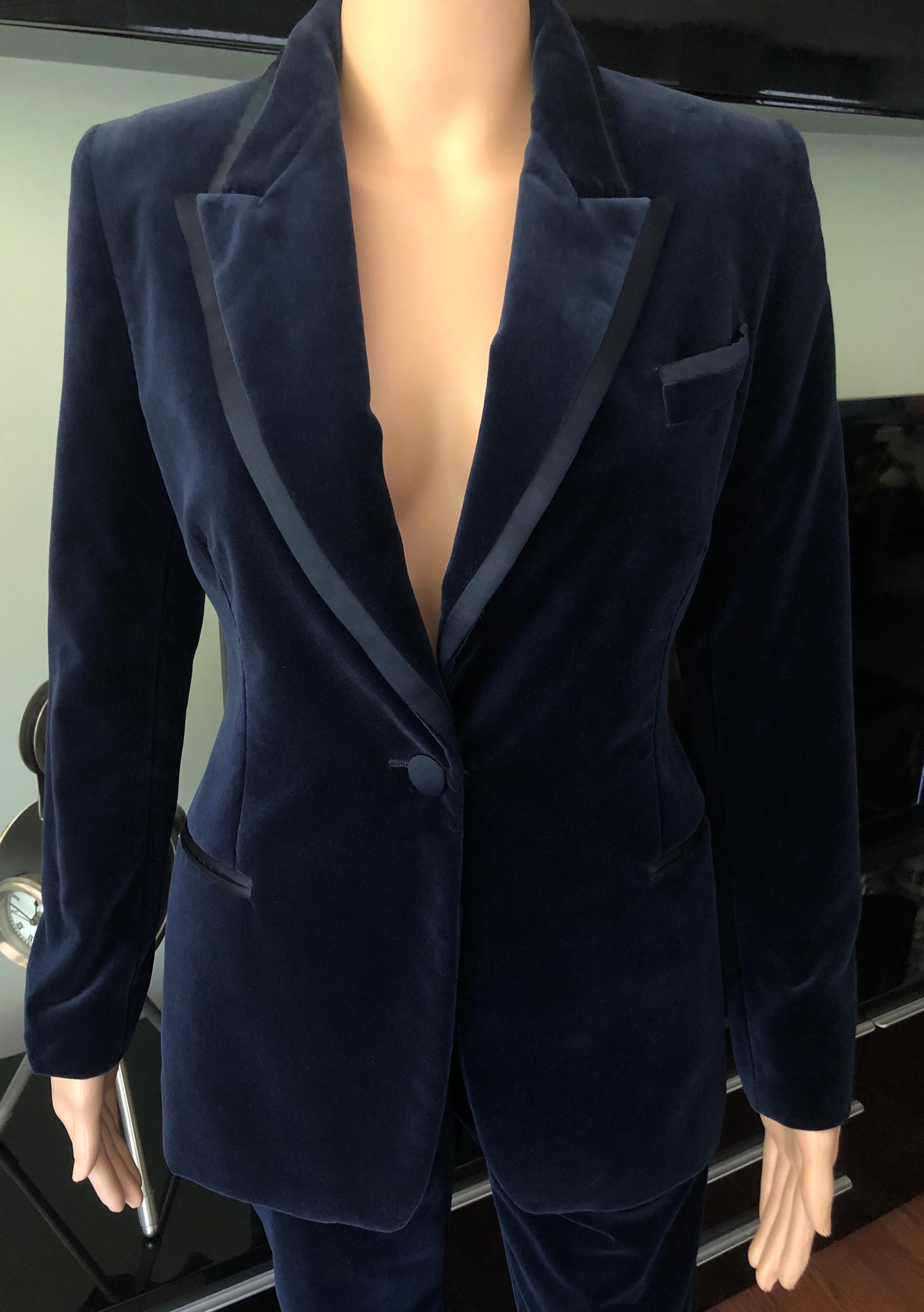 tom ford blue velvet suit