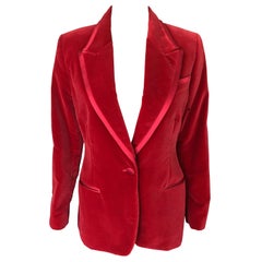 Tom Ford pour Gucci, défilé A/H 1996, haut blazer rouge vintage en velours