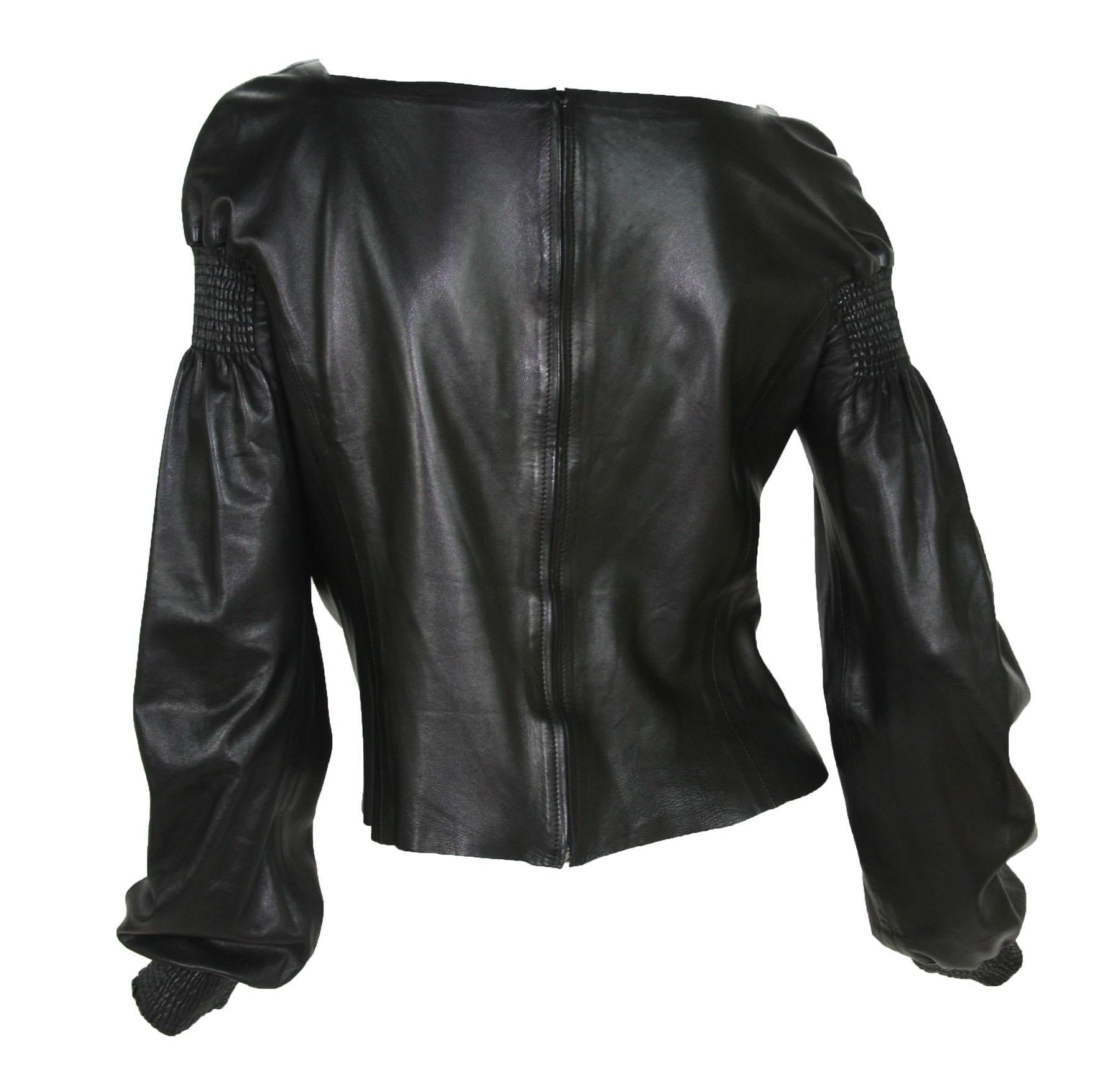 Tom Ford for Gucci F/W 1999 Super Soft Black Leather Back Zip Top Jacket 40 In Excellent Condition For Sale In Montgomery, TX