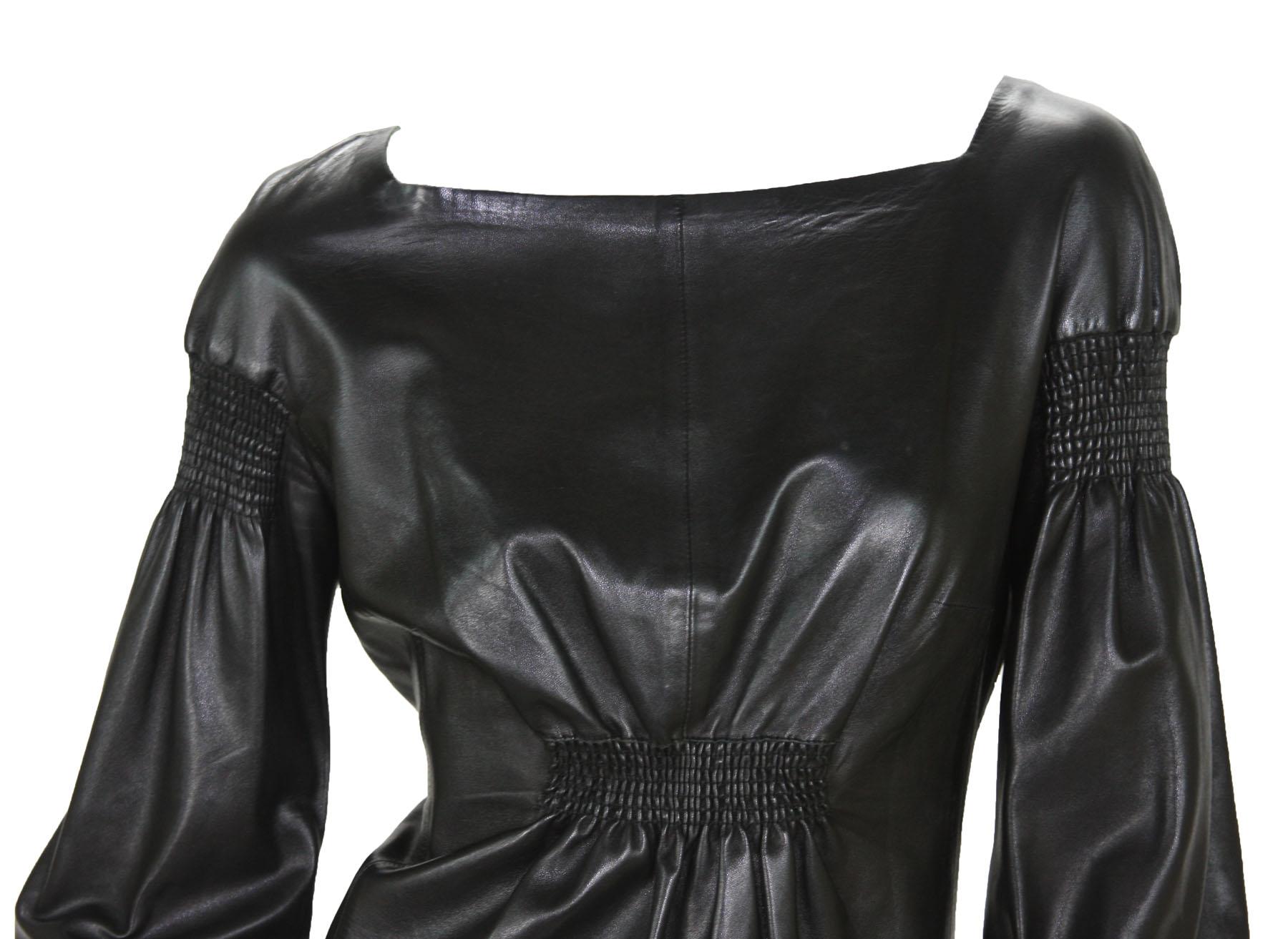 Tom Ford for Gucci F/W 1999 Super Soft Black Leather Back Zip Top Jacket 40 For Sale 2